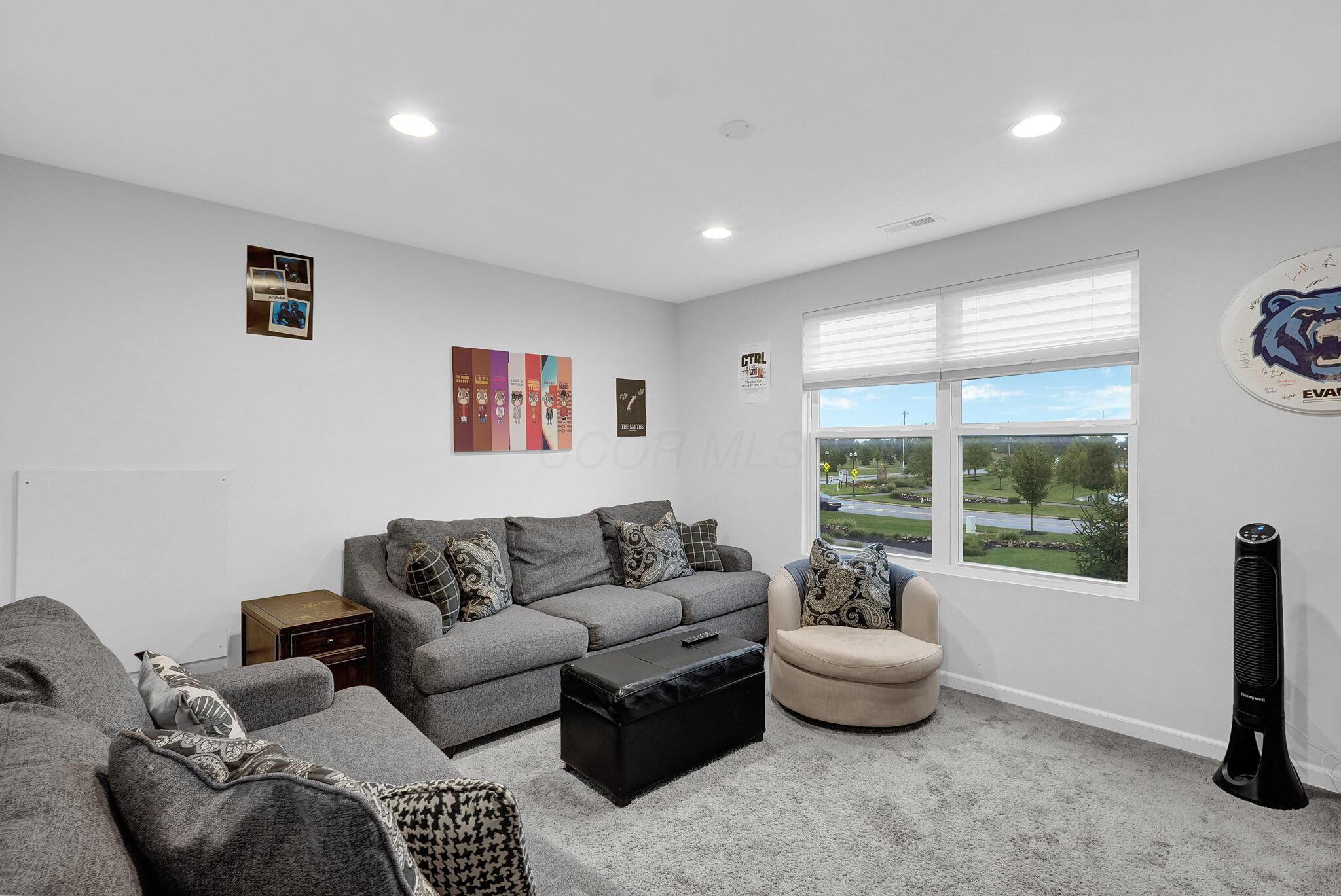 56 Solstice Road Property Photo 27