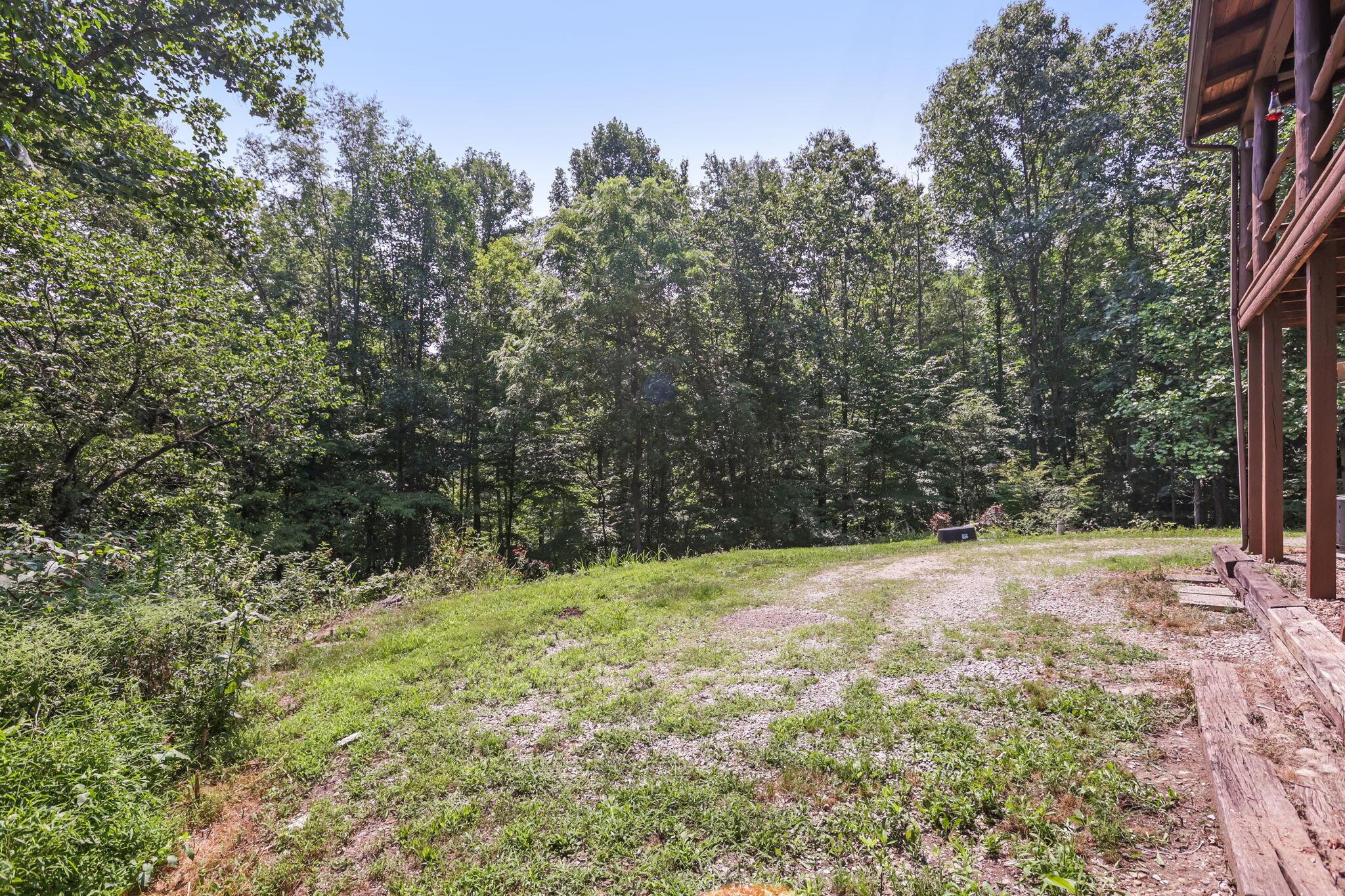 5595 Sheets Road Property Photo 8