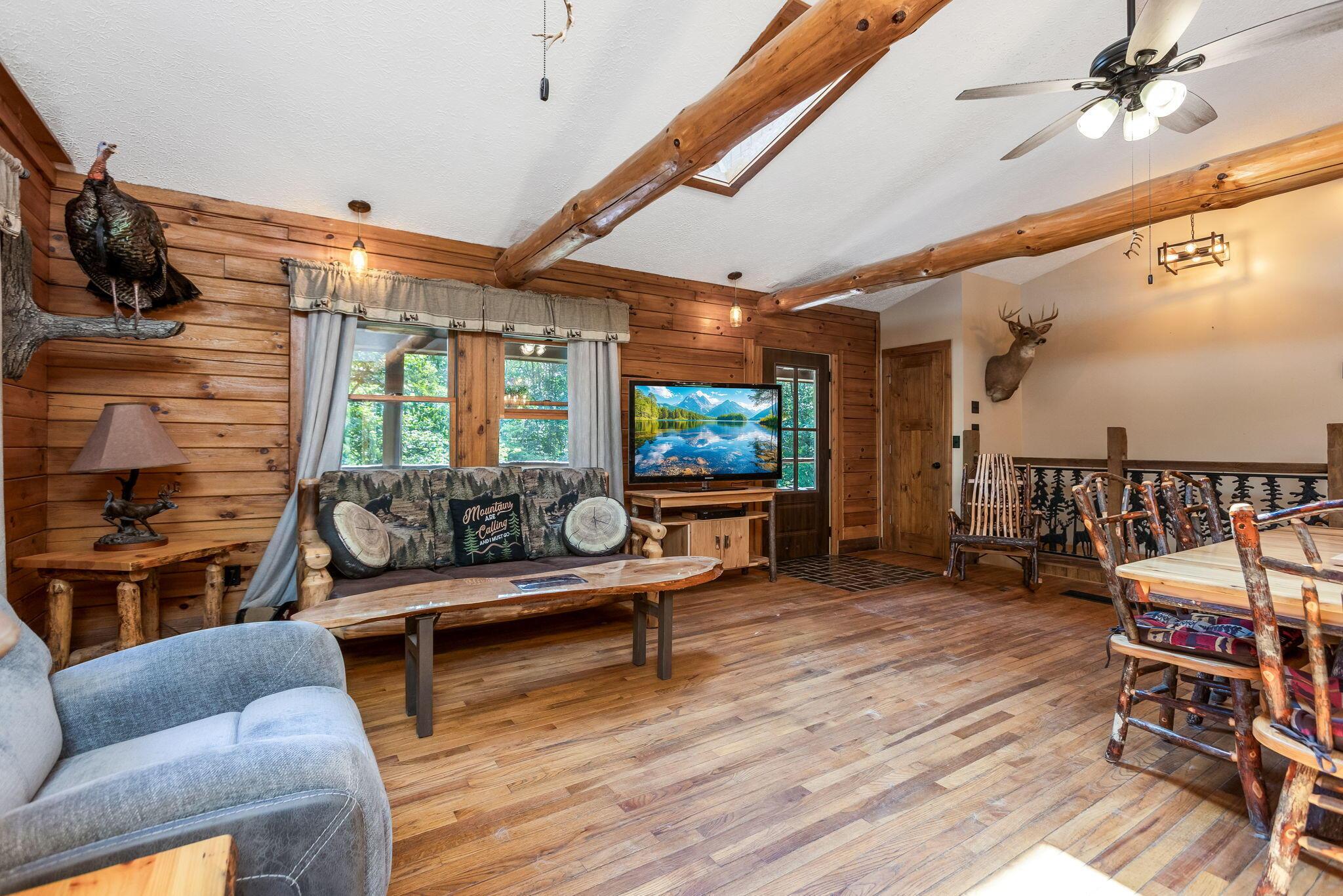 5595 Sheets Road Property Photo 12