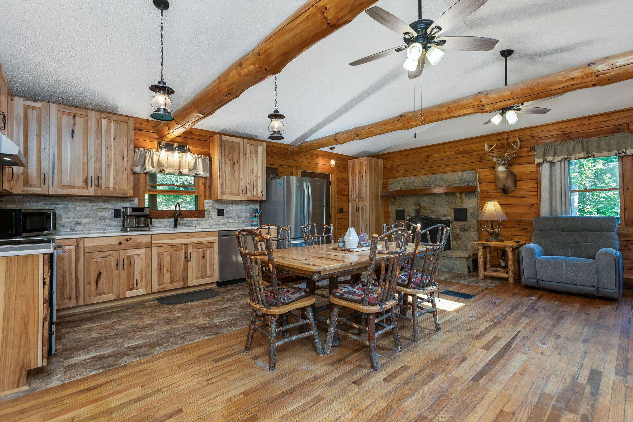 5595 Sheets Road Property Photo 17