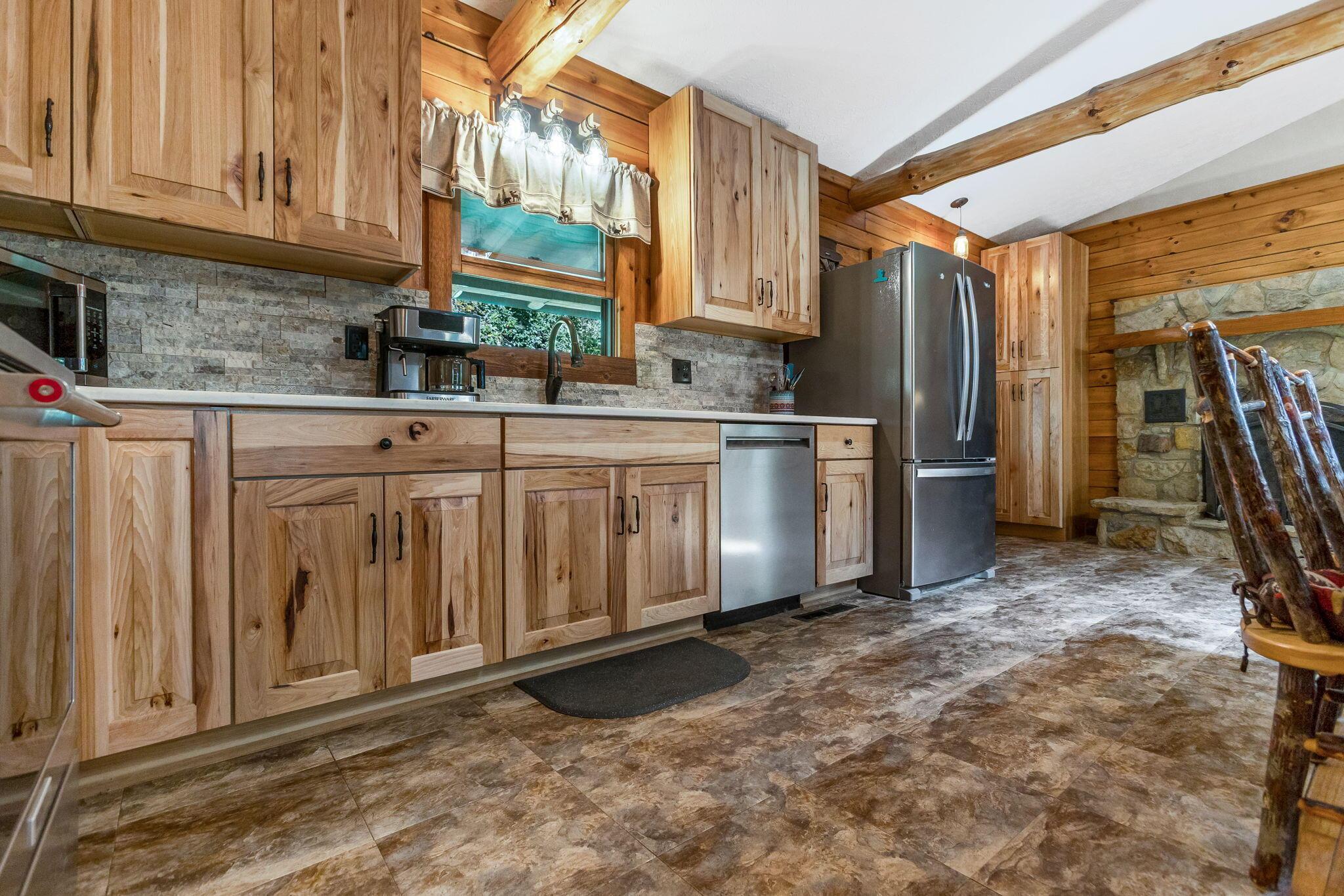 5595 Sheets Road Property Photo 24