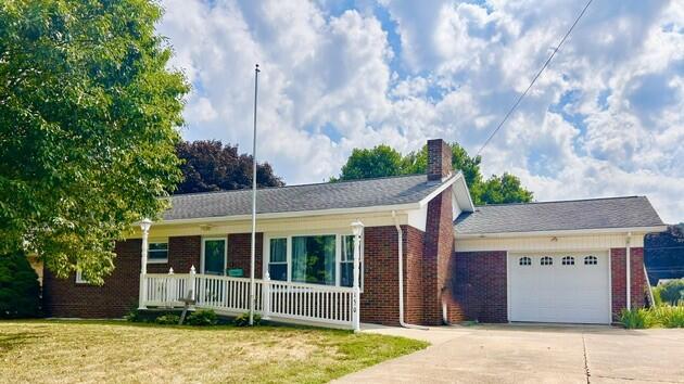 150 Bucy Drive Property Photo 1