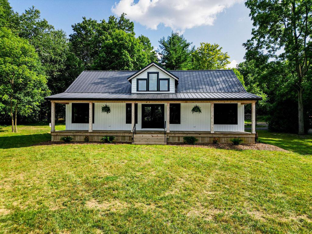 7439 State Route 42 Property Photo 1