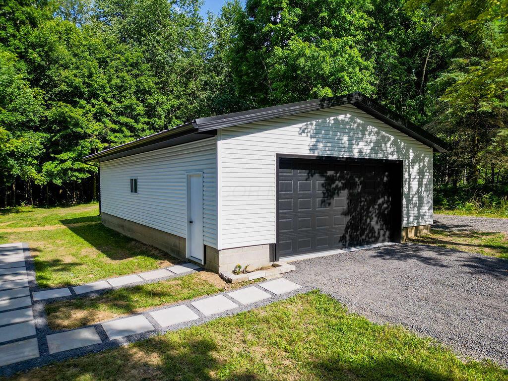 7439 State Route 42 Property Photo 5