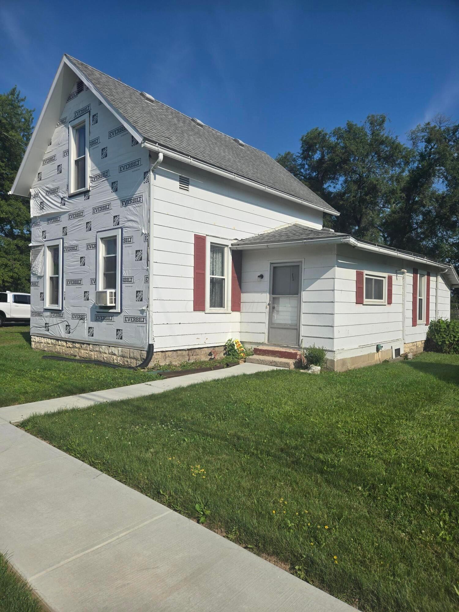 19078 Main Street Property Photo 1