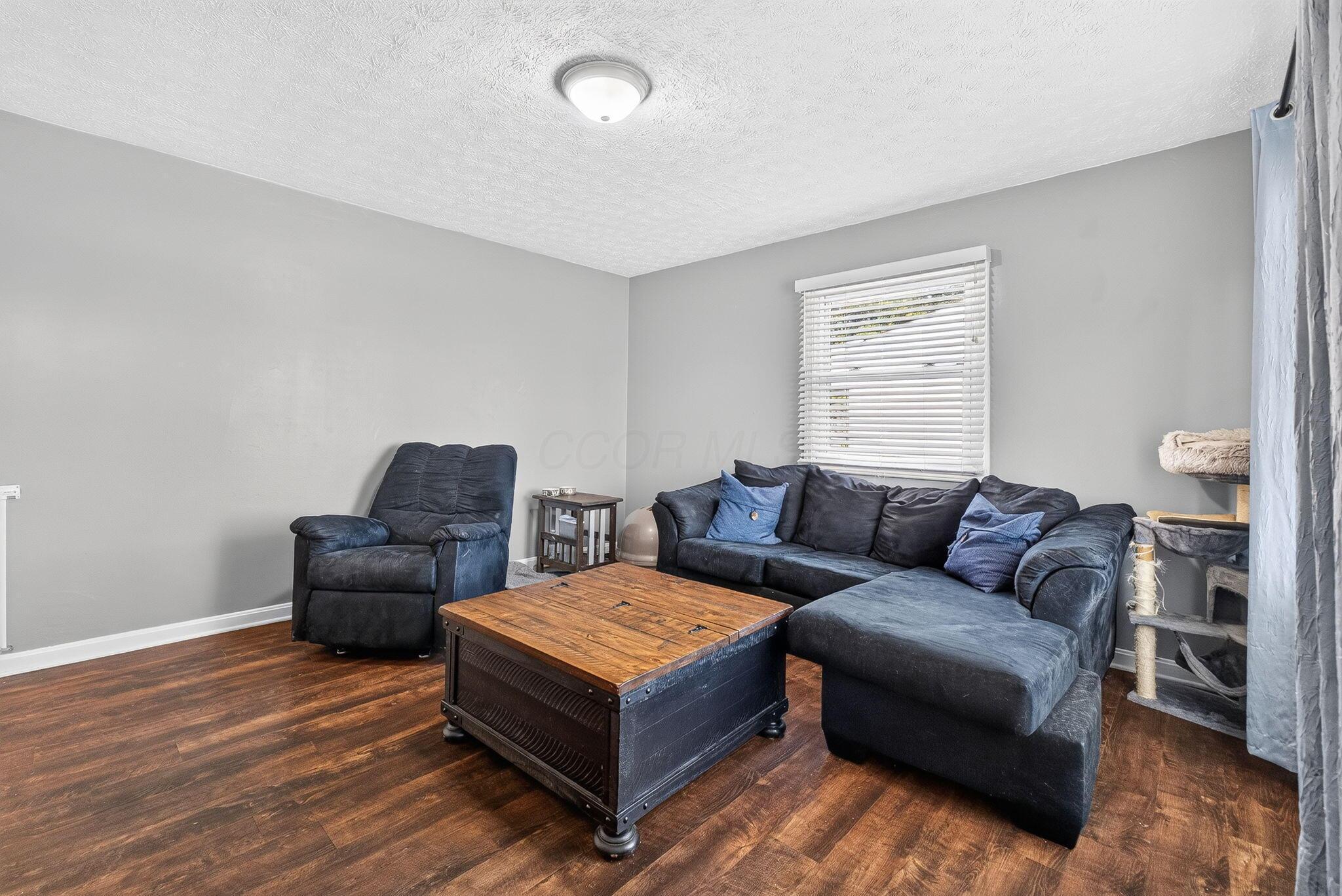 4511 Edgewyn Avenue Property Photo 16