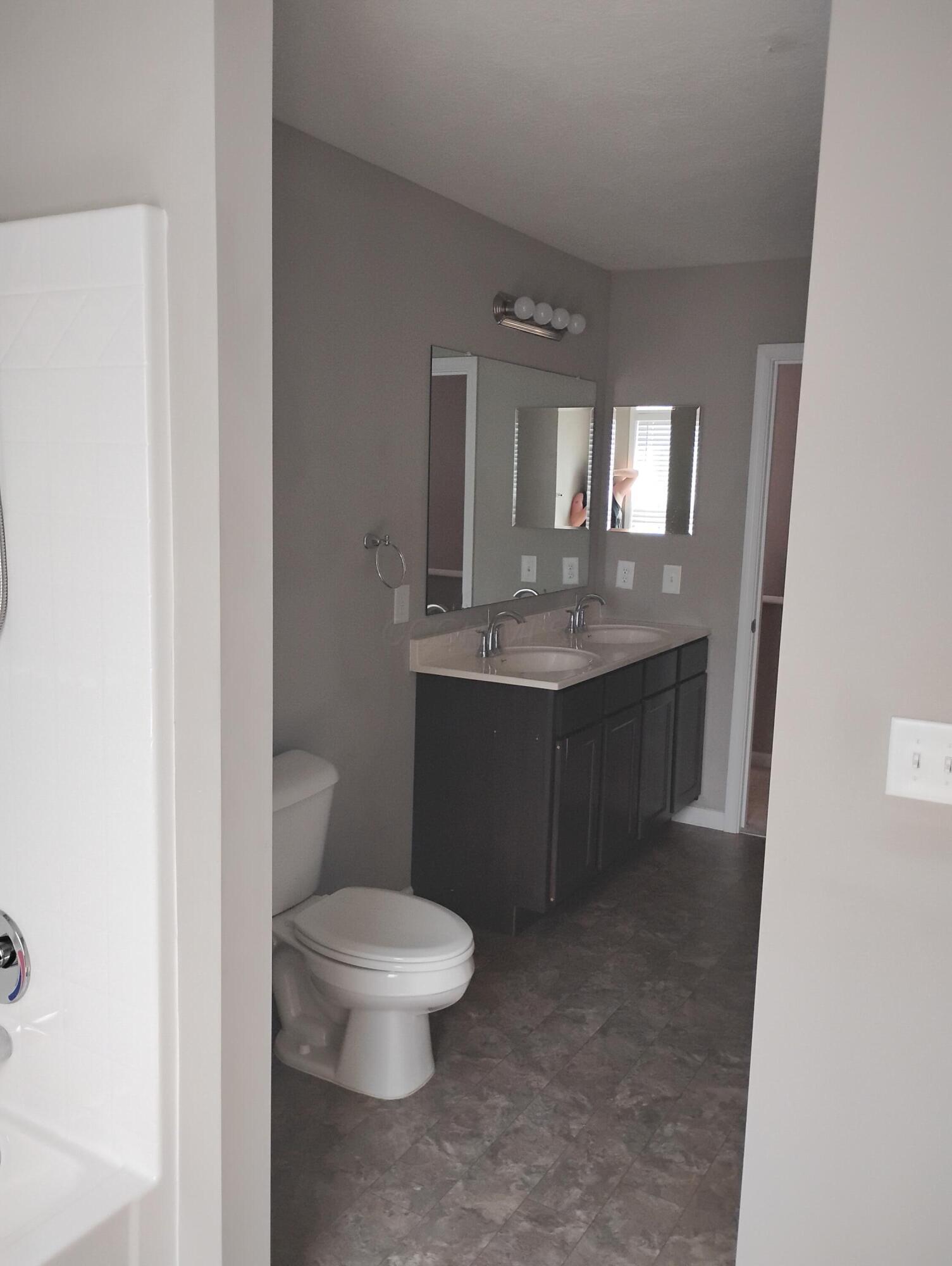 1453 Hoovler Way Property Photo 15