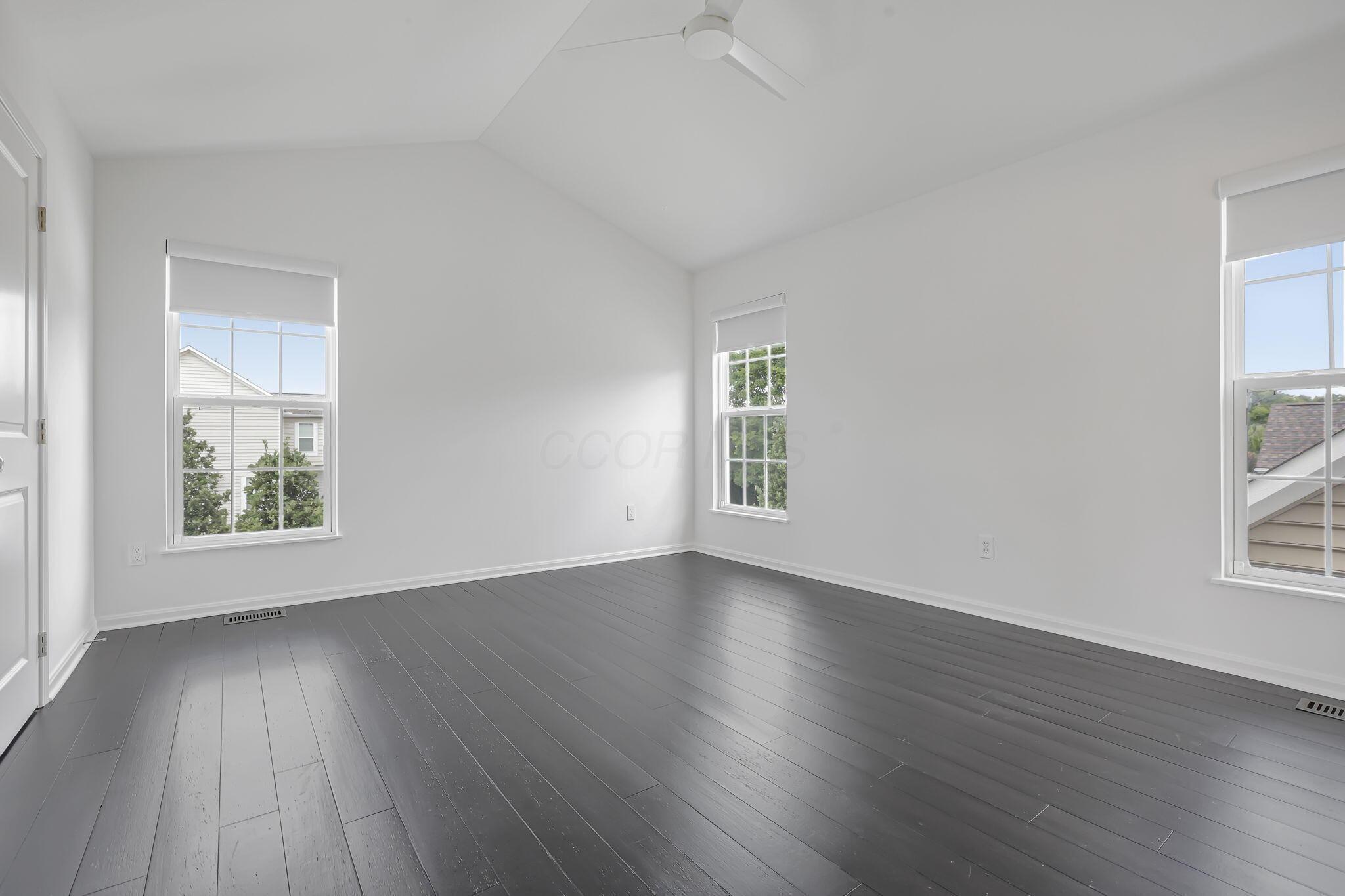 5132 Wildcat Falls Drive Property Photo 25