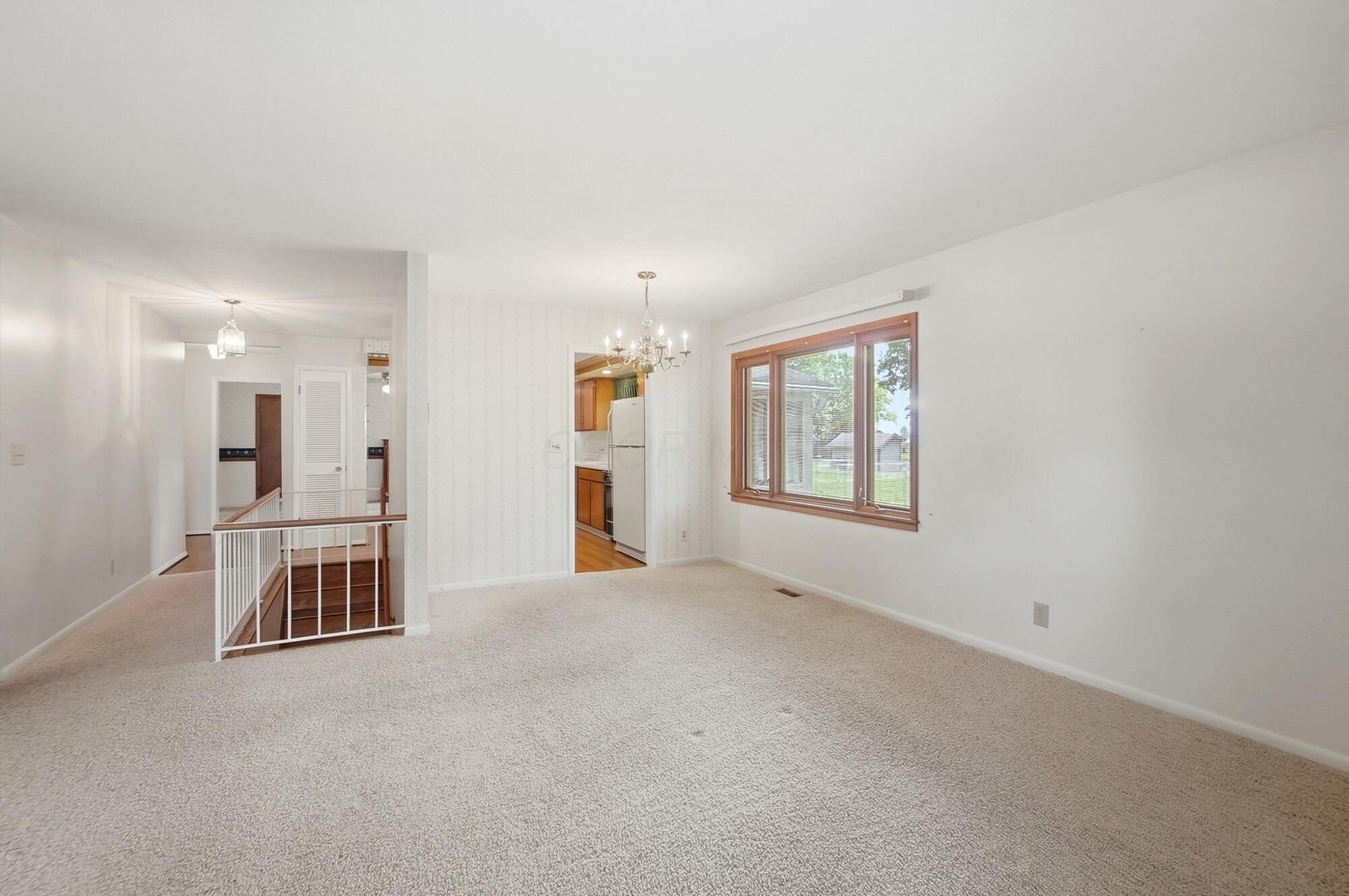 339 Pickering Drive Property Photo 16