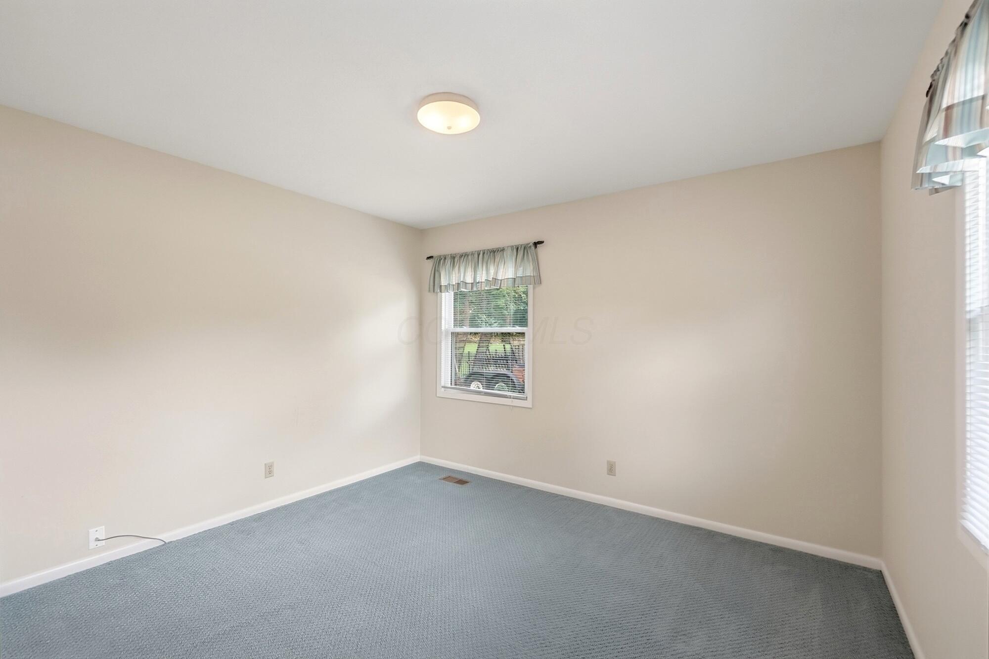339 Pickering Drive Property Photo 19