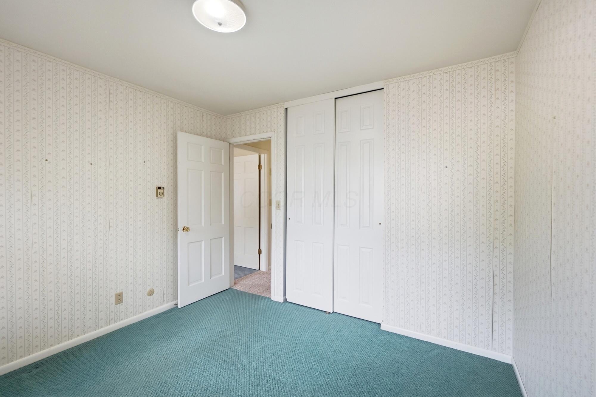 339 Pickering Drive Property Photo 28