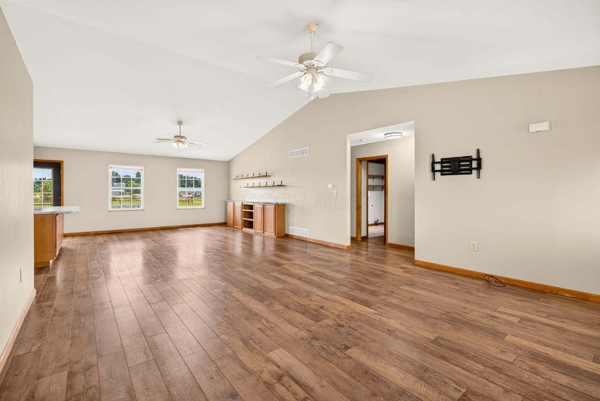 3857 Miller Road Property Photo 7