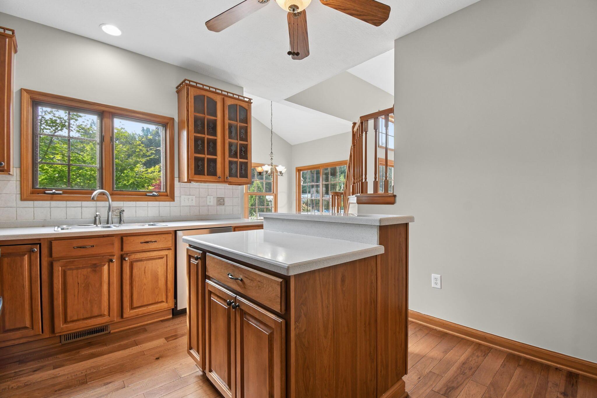 6690 Mccurdy Road Property Photo 14