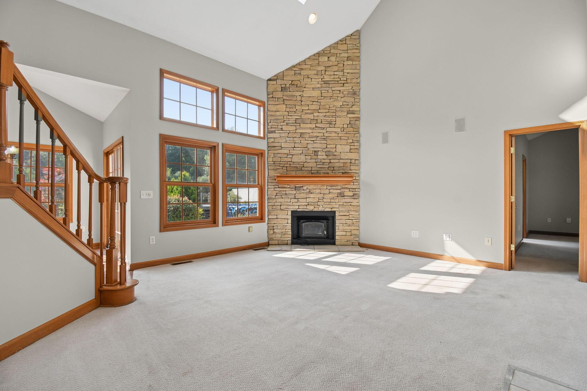 6690 Mccurdy Road Property Photo 19
