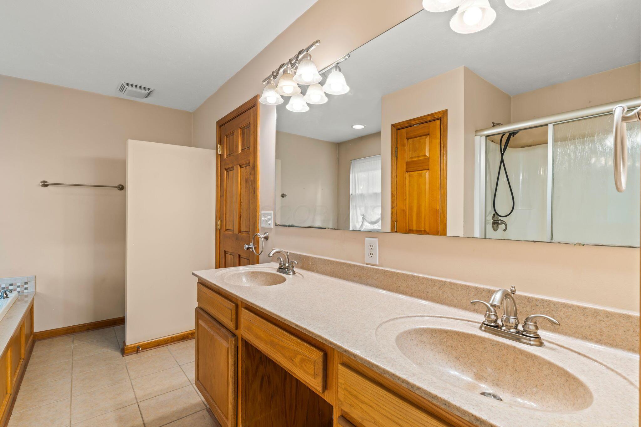 741 Mcdonell Place Property Photo 33