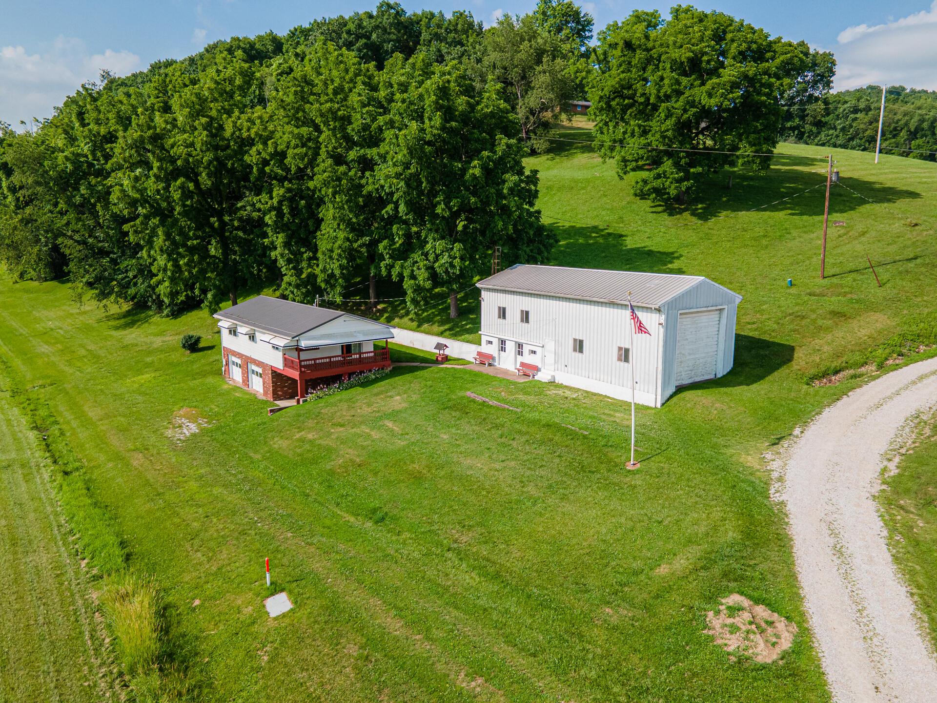 21569 State Route 16 Property Photo 3