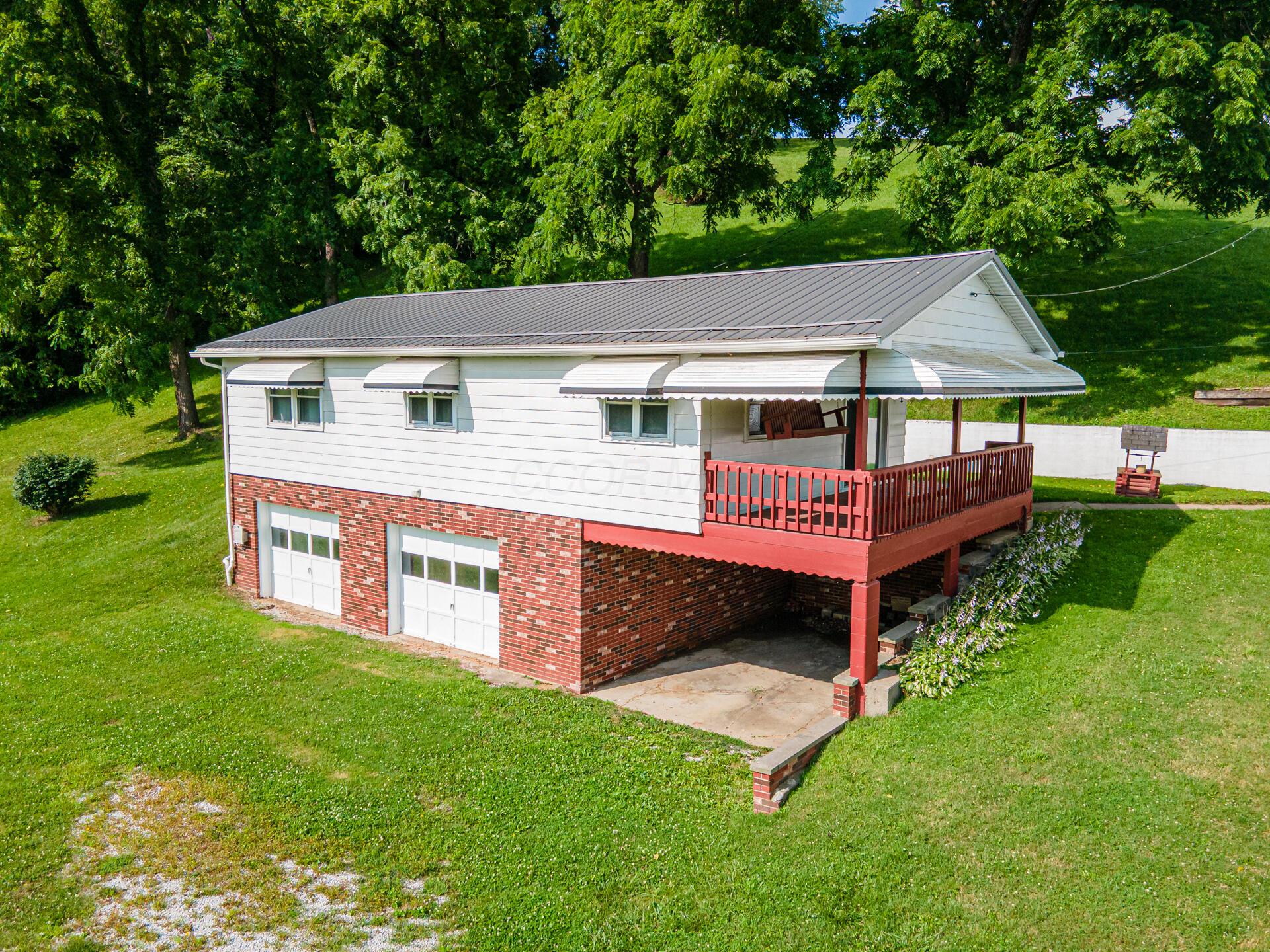 21569 State Route 16 Property Photo 4
