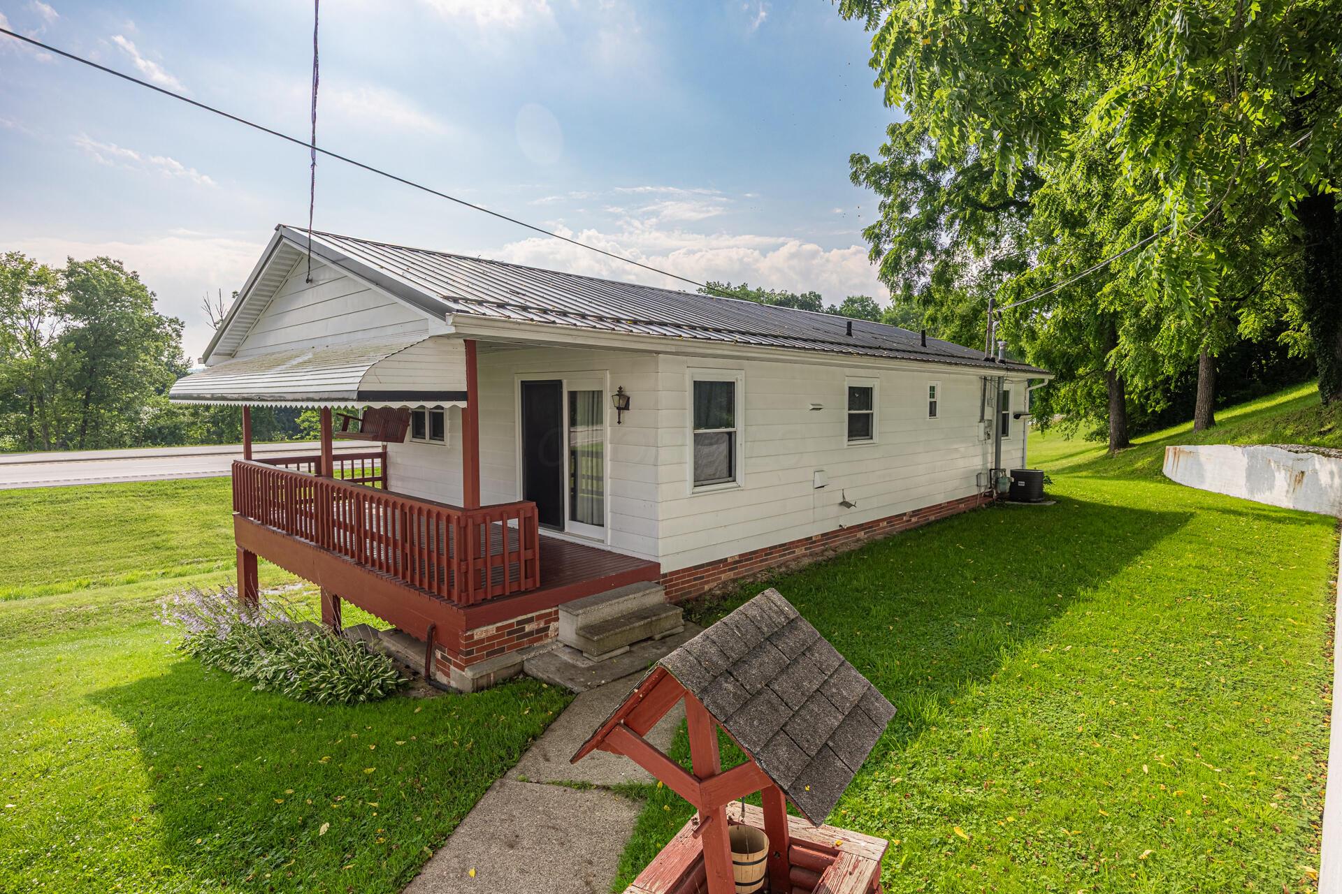 21569 State Route 16 Property Photo 10