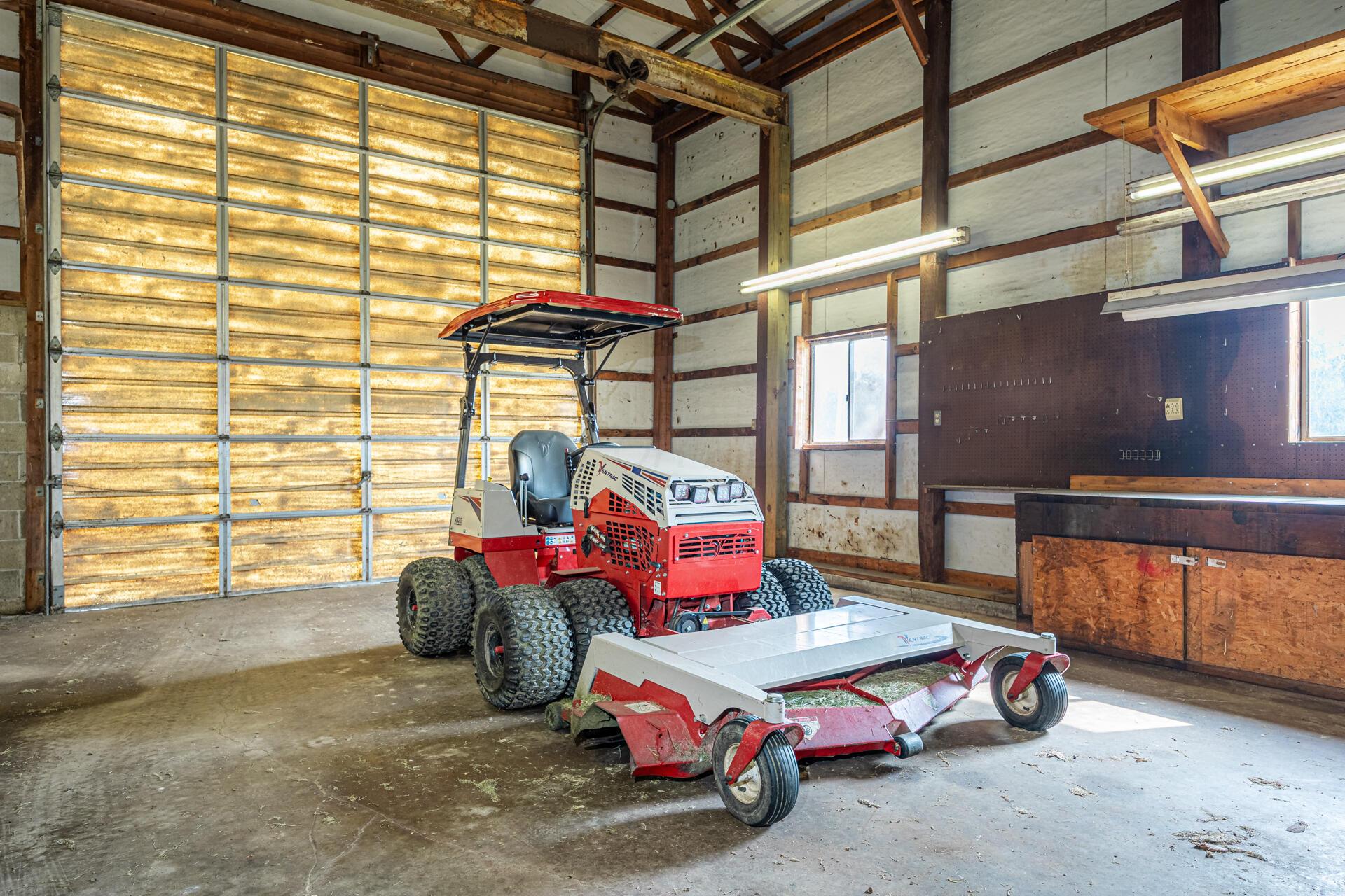 21569 State Route 16 Property Photo 21