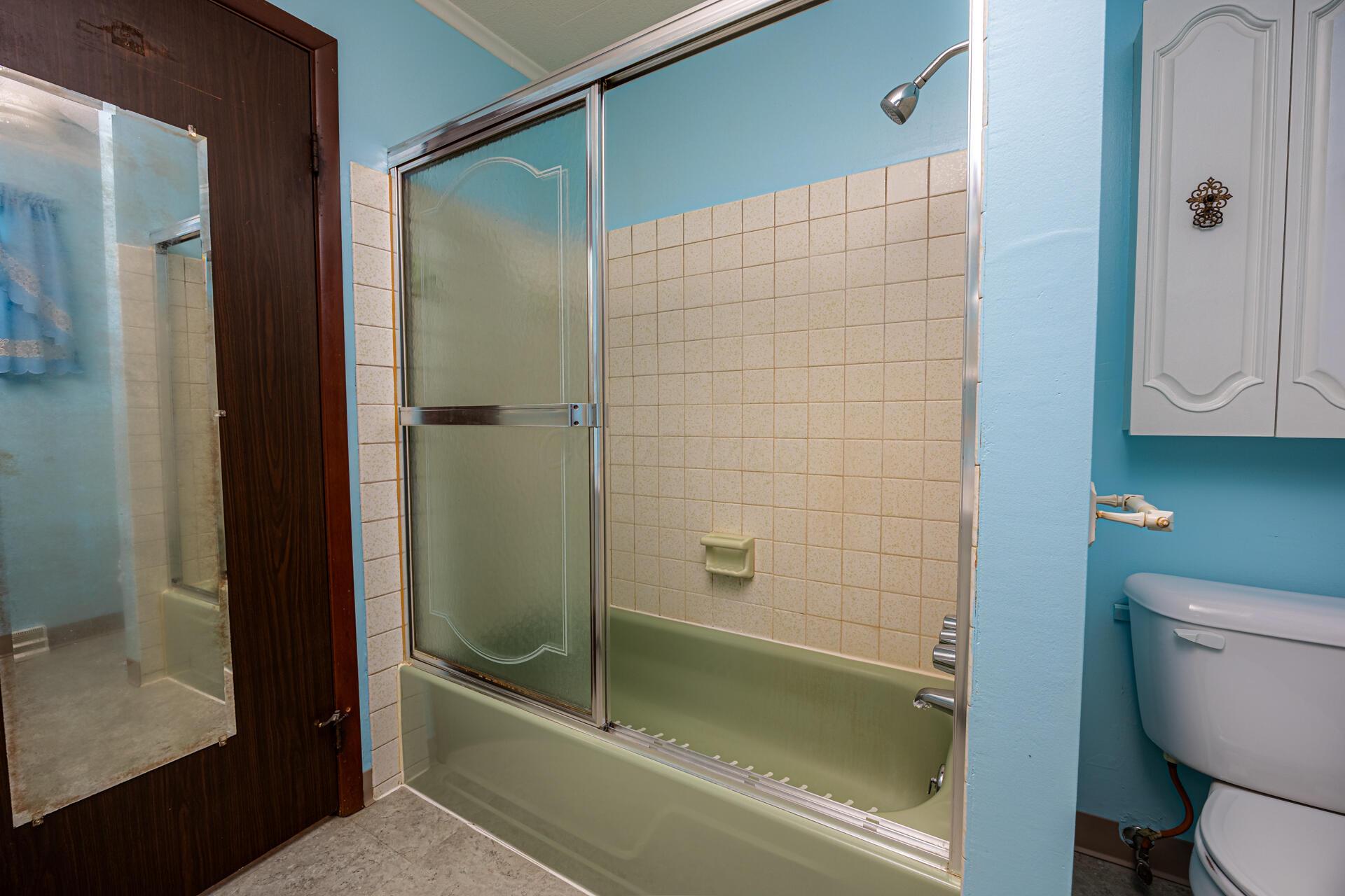 21569 State Route 16 Property Photo 34