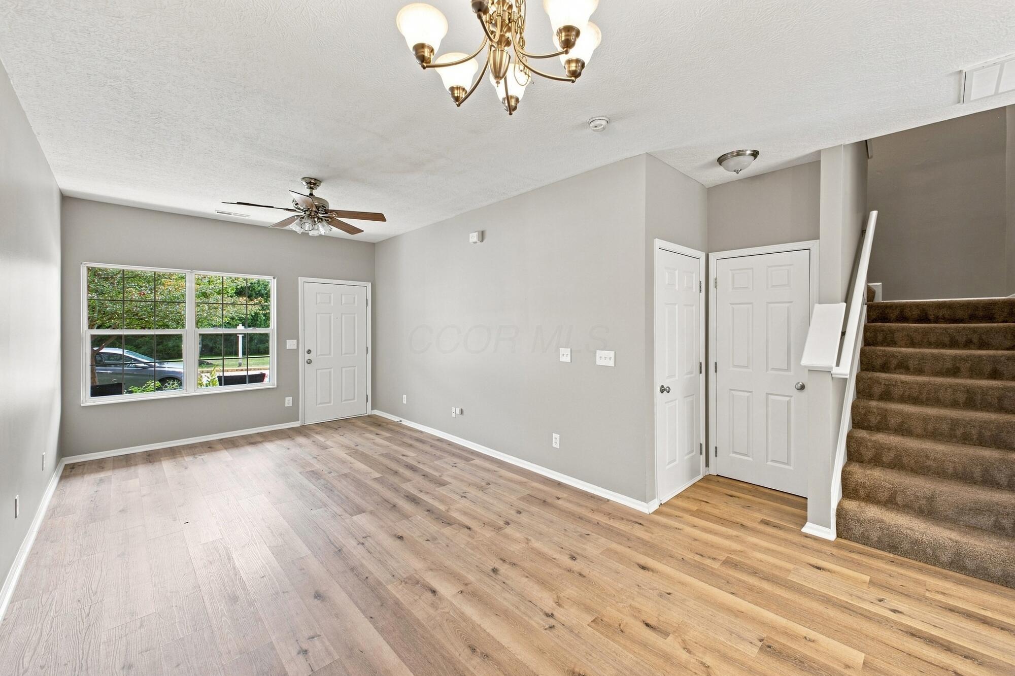 480 Fullers Circle Property Photo 6