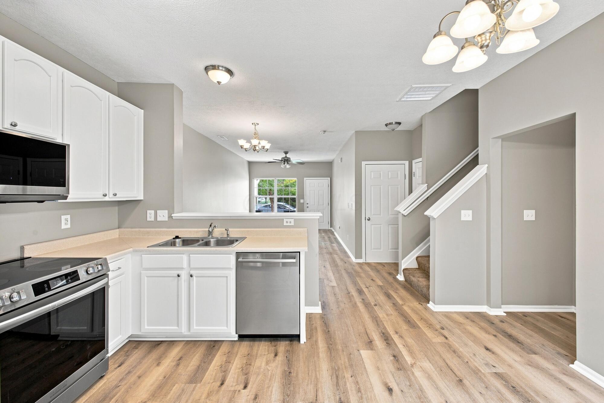 480 Fullers Circle Property Photo 11