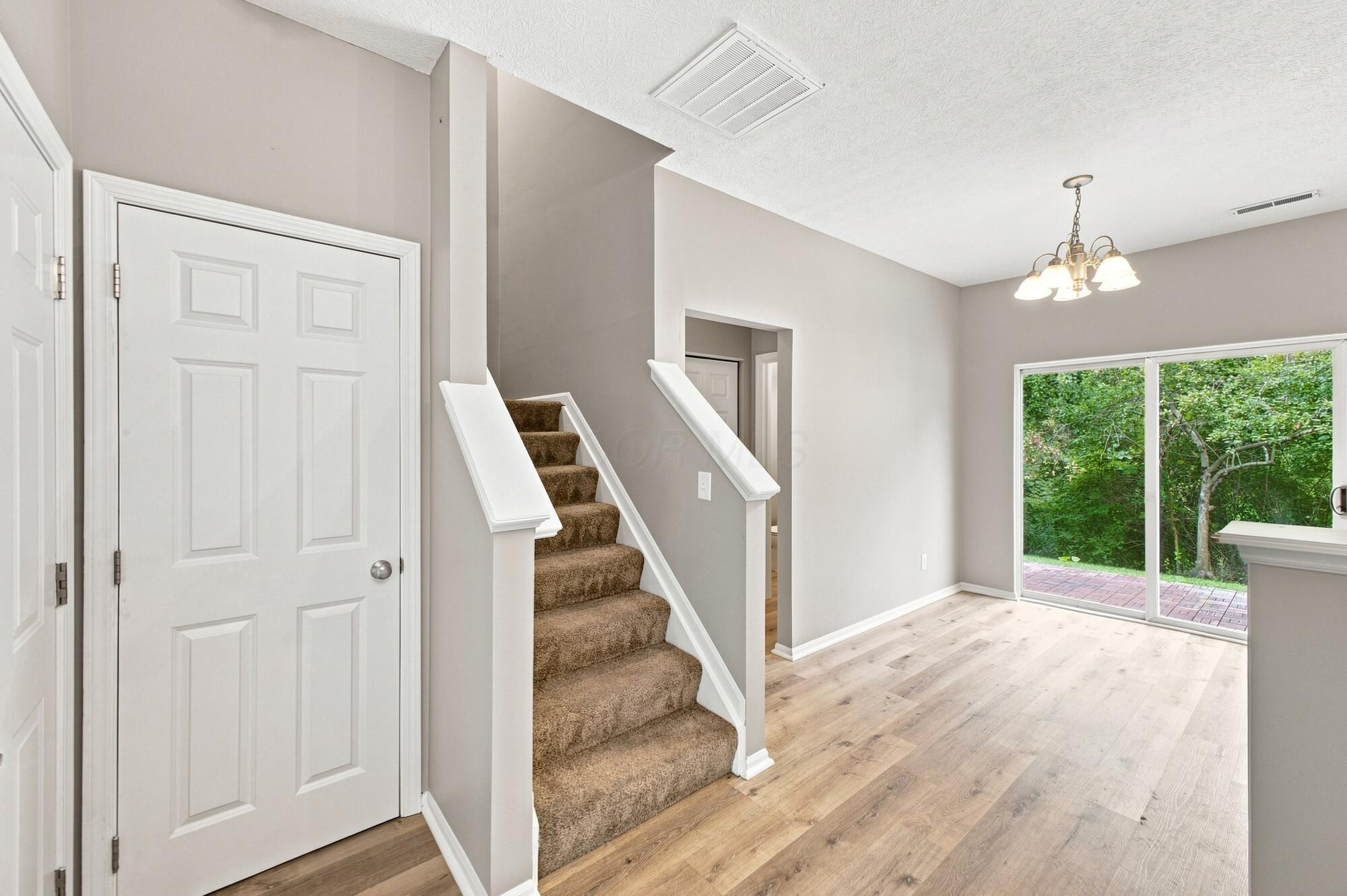 480 Fullers Circle Property Photo 13