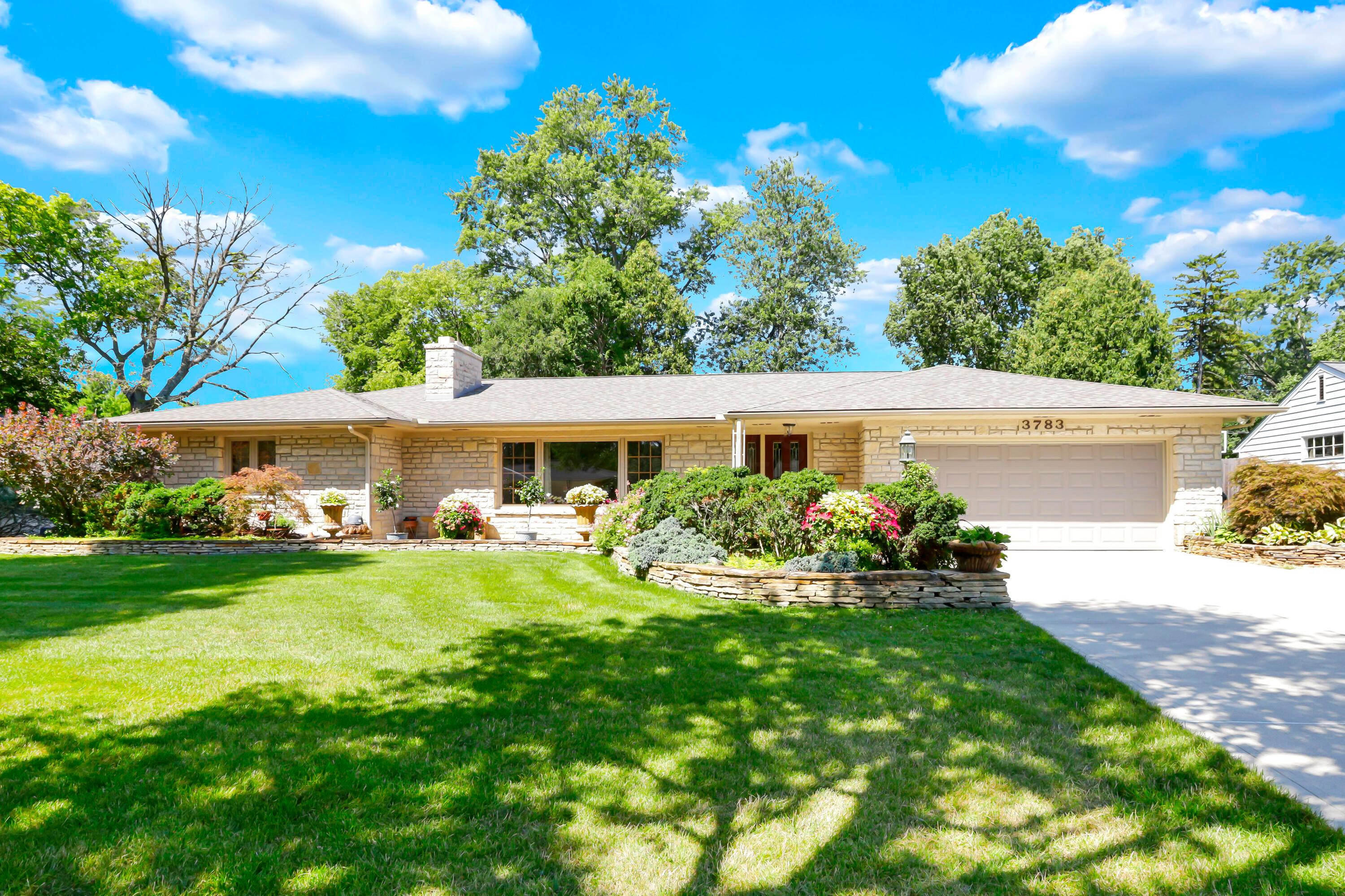 3783 Chevington Road Property Photo 1
