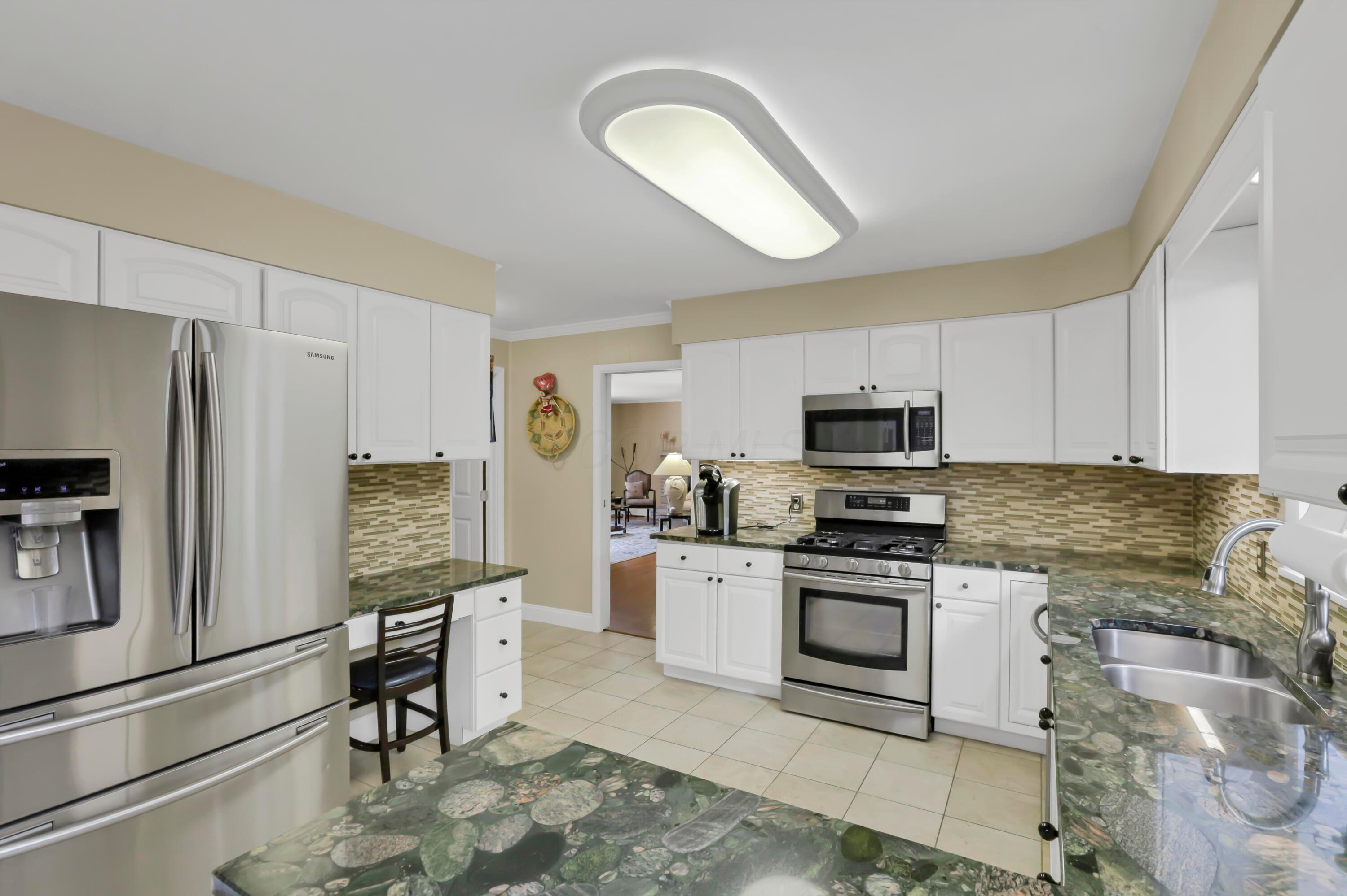 3783 Chevington Road Property Photo 11