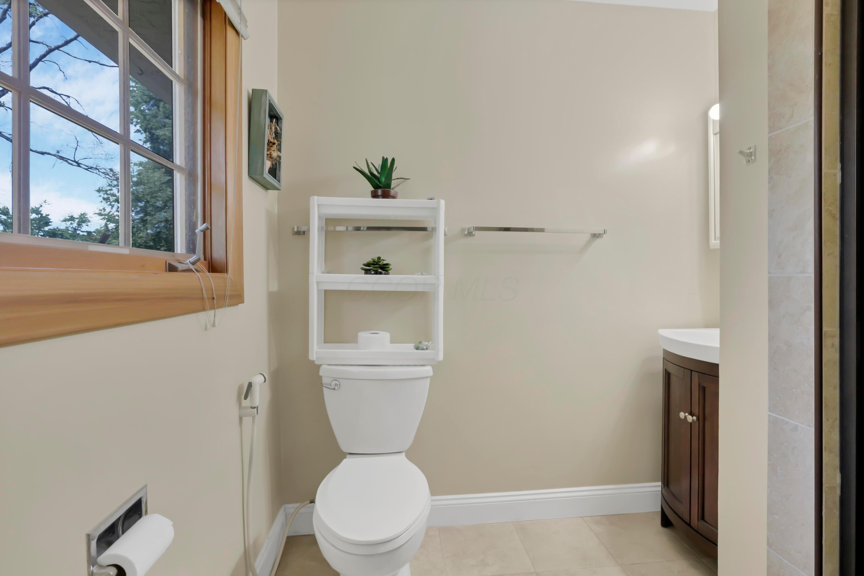 3783 Chevington Road Property Photo 28