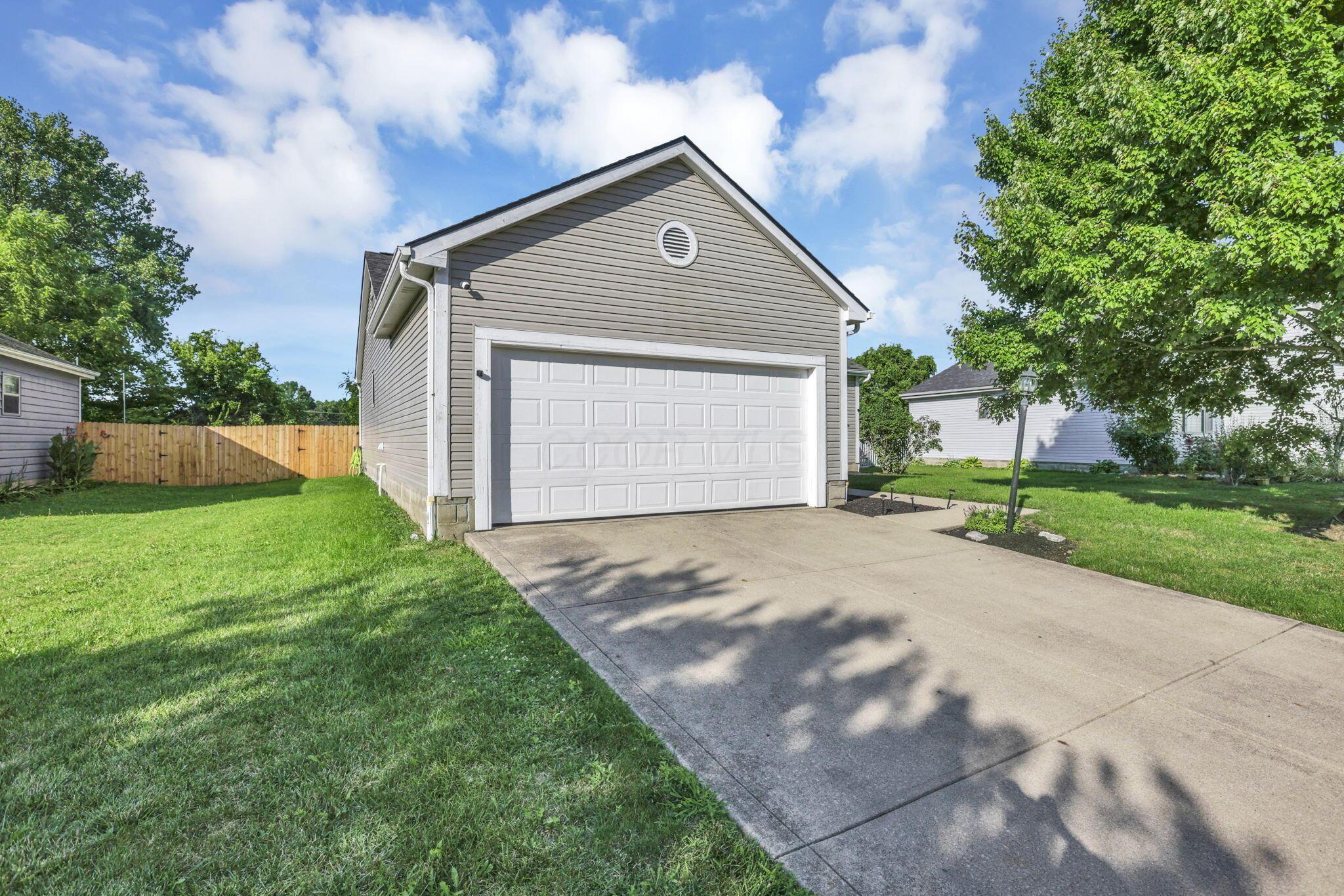 240 Pruden Drive Property Photo 4