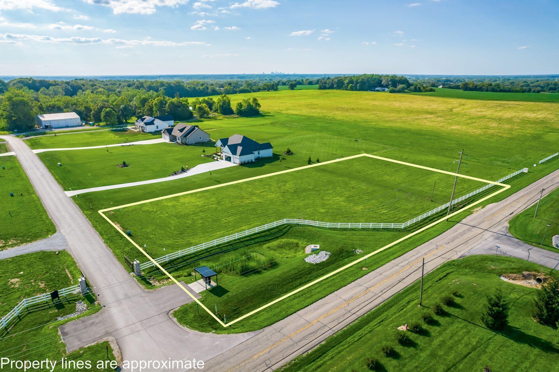 215 Jonathan Trail