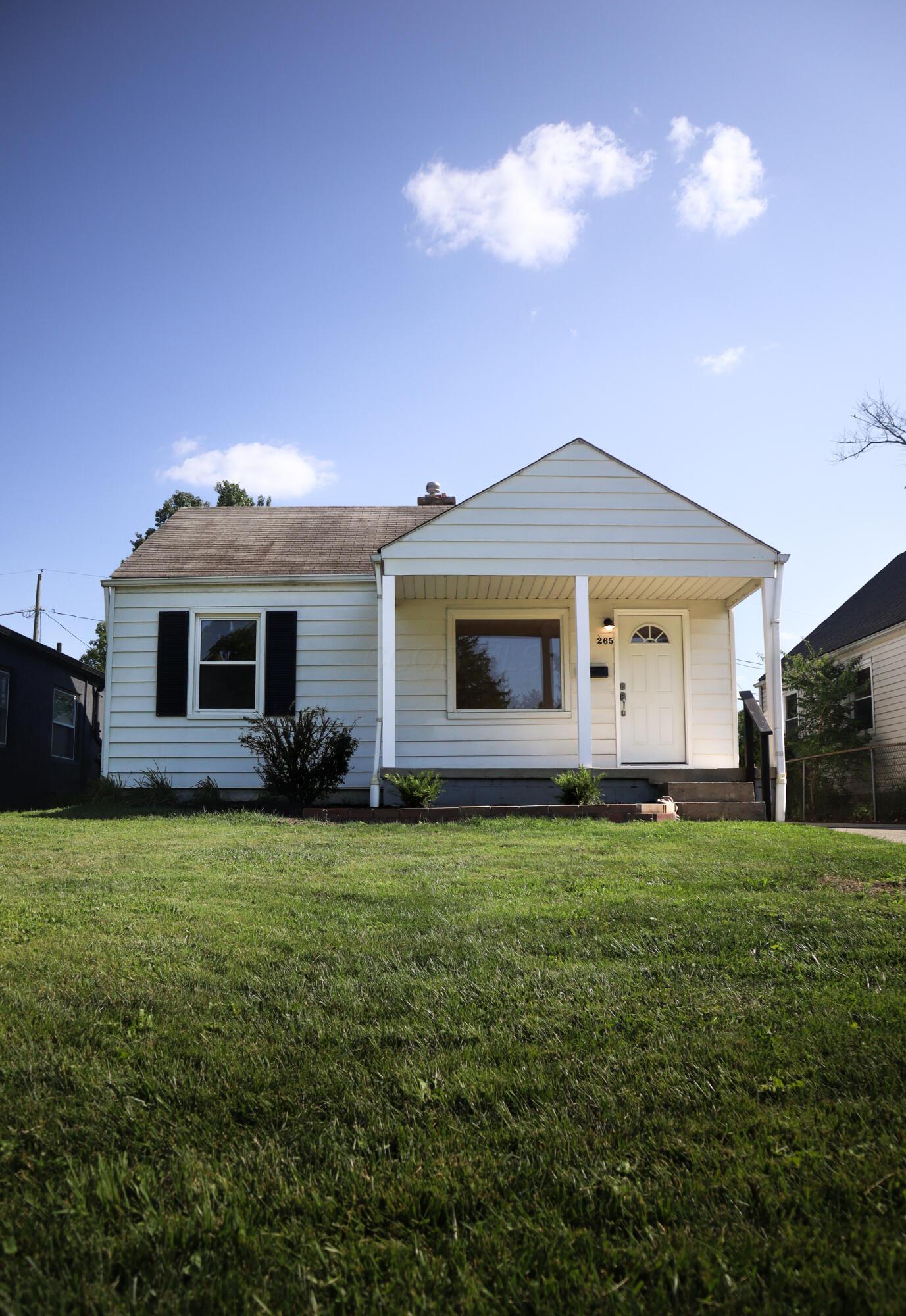 265 Chase Road Property Photo 1