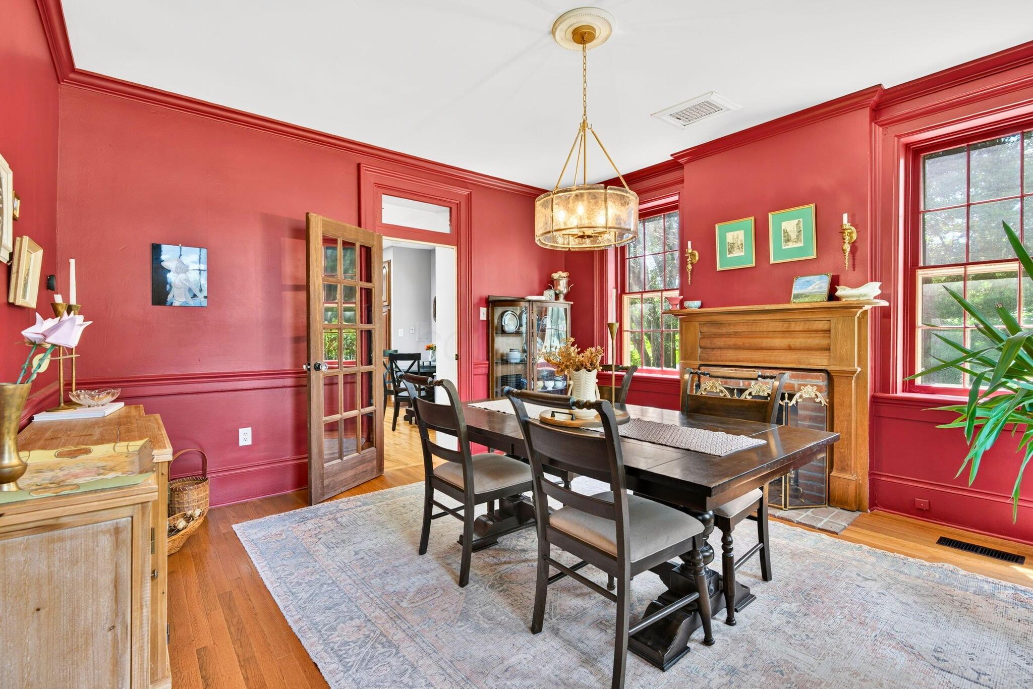 111 E Hocking Street Property Photo 39