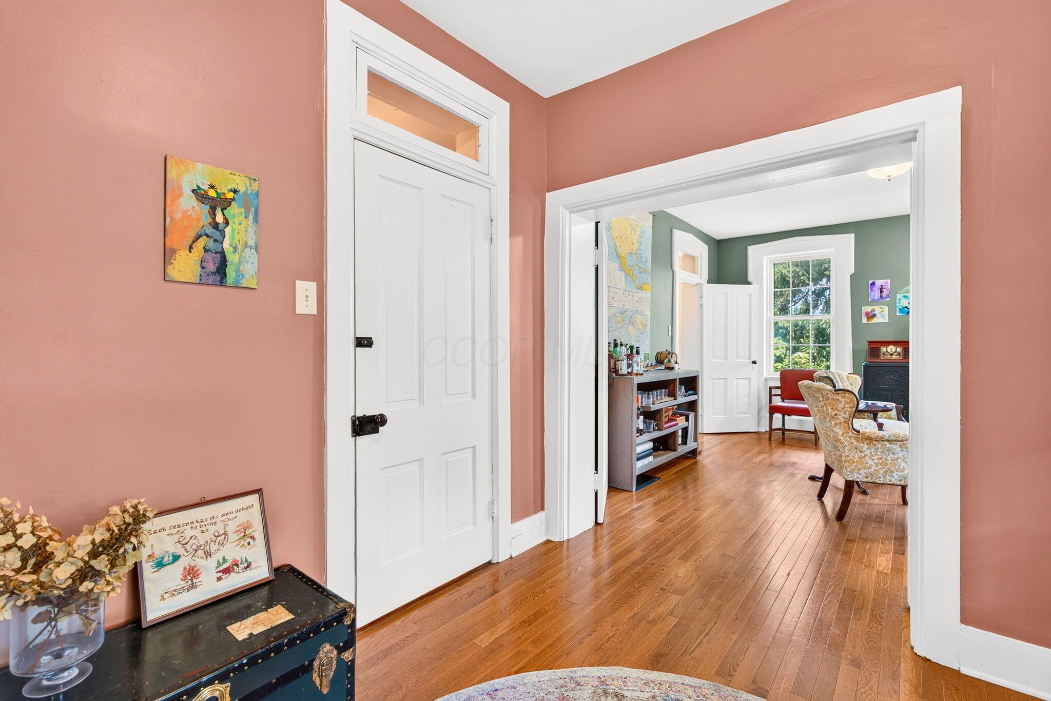 111 E Hocking Street Property Photo 49