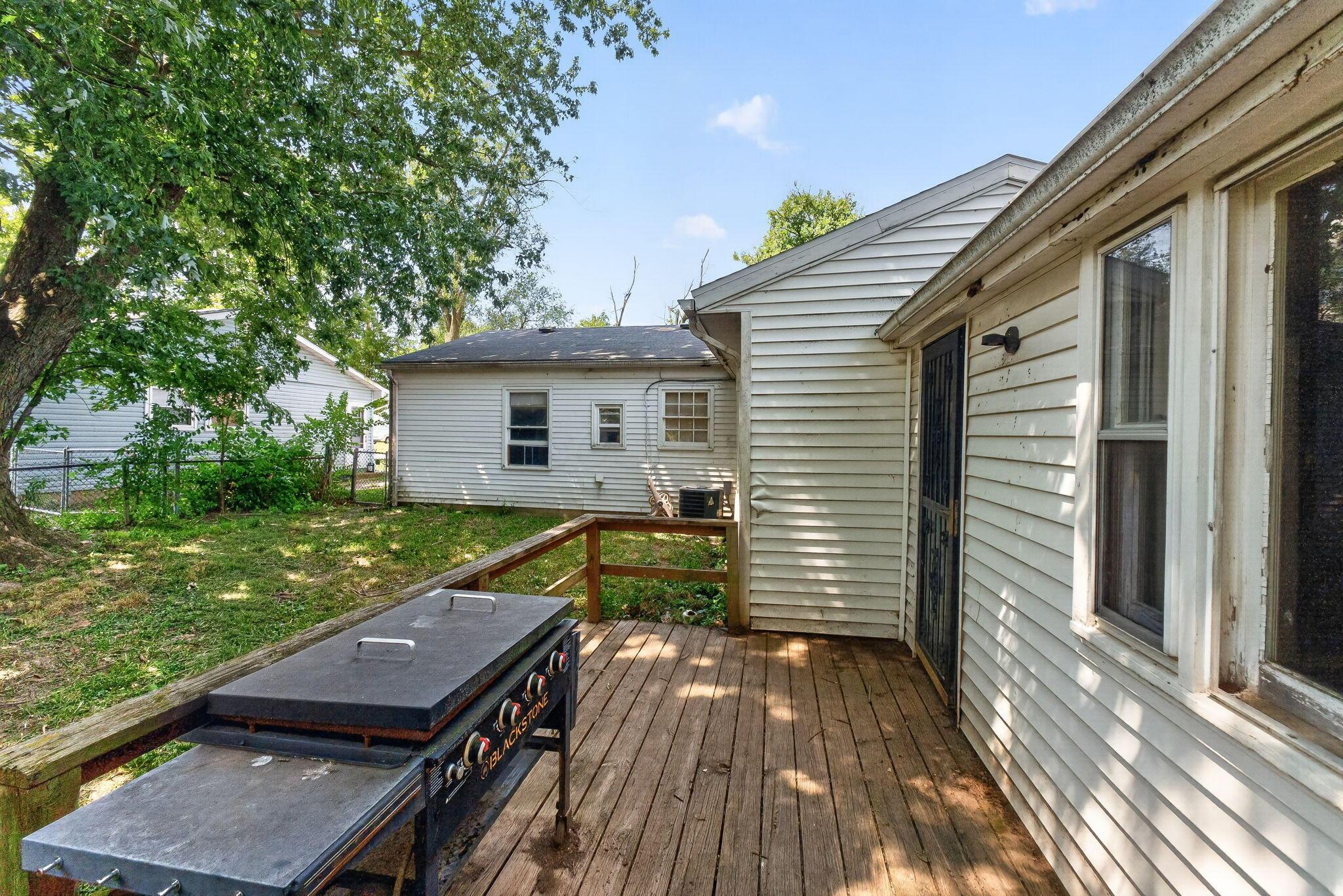 844 Central Drive Property Photo 21