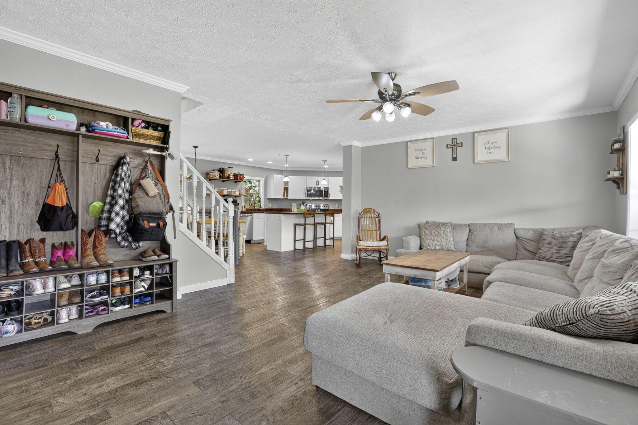 501 Marcus Run Road Property Photo 6