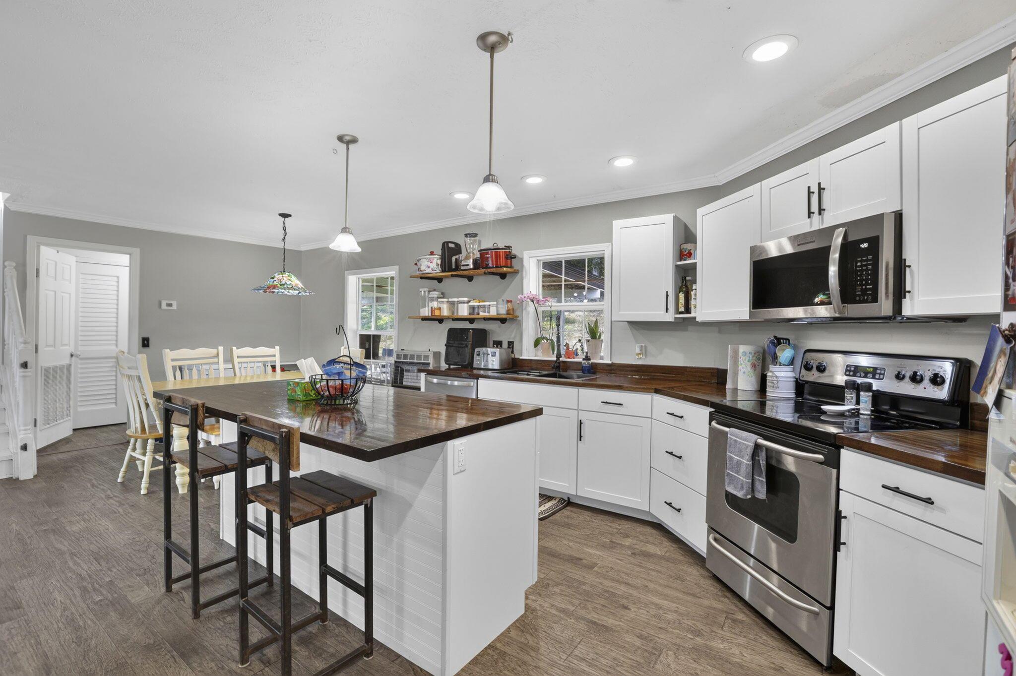 501 Marcus Run Road Property Photo 12