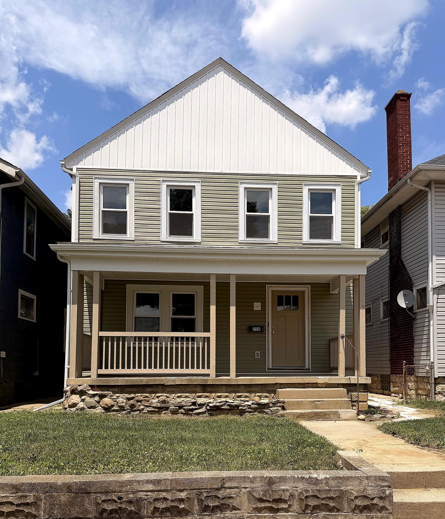 738 E Deshler Avenue Property Photo 1