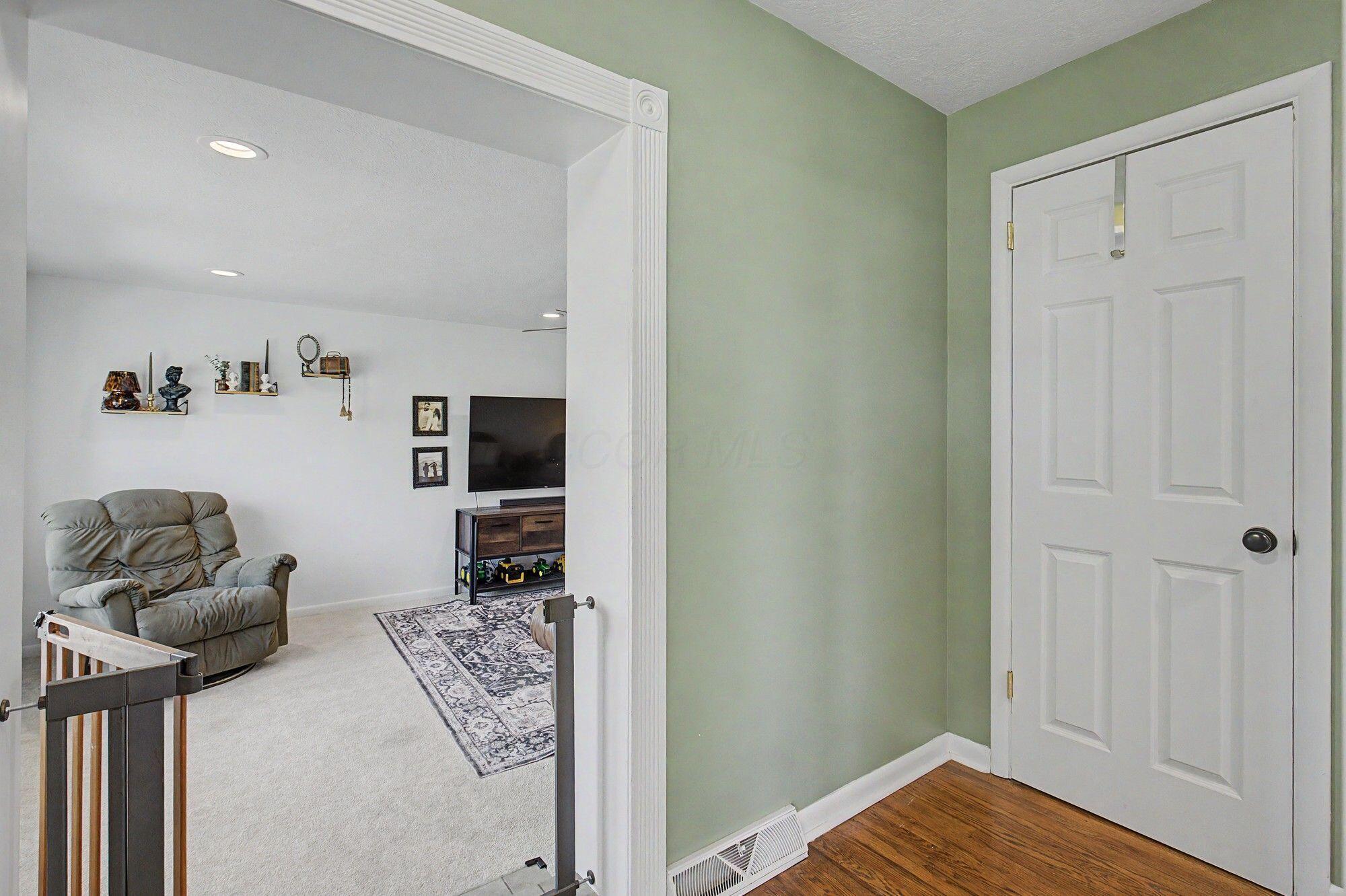 28503 Chieftain Drive Property Photo 11