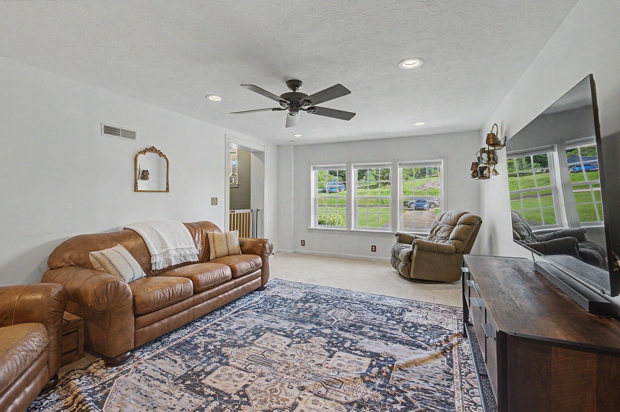 28503 Chieftain Drive Property Photo 13