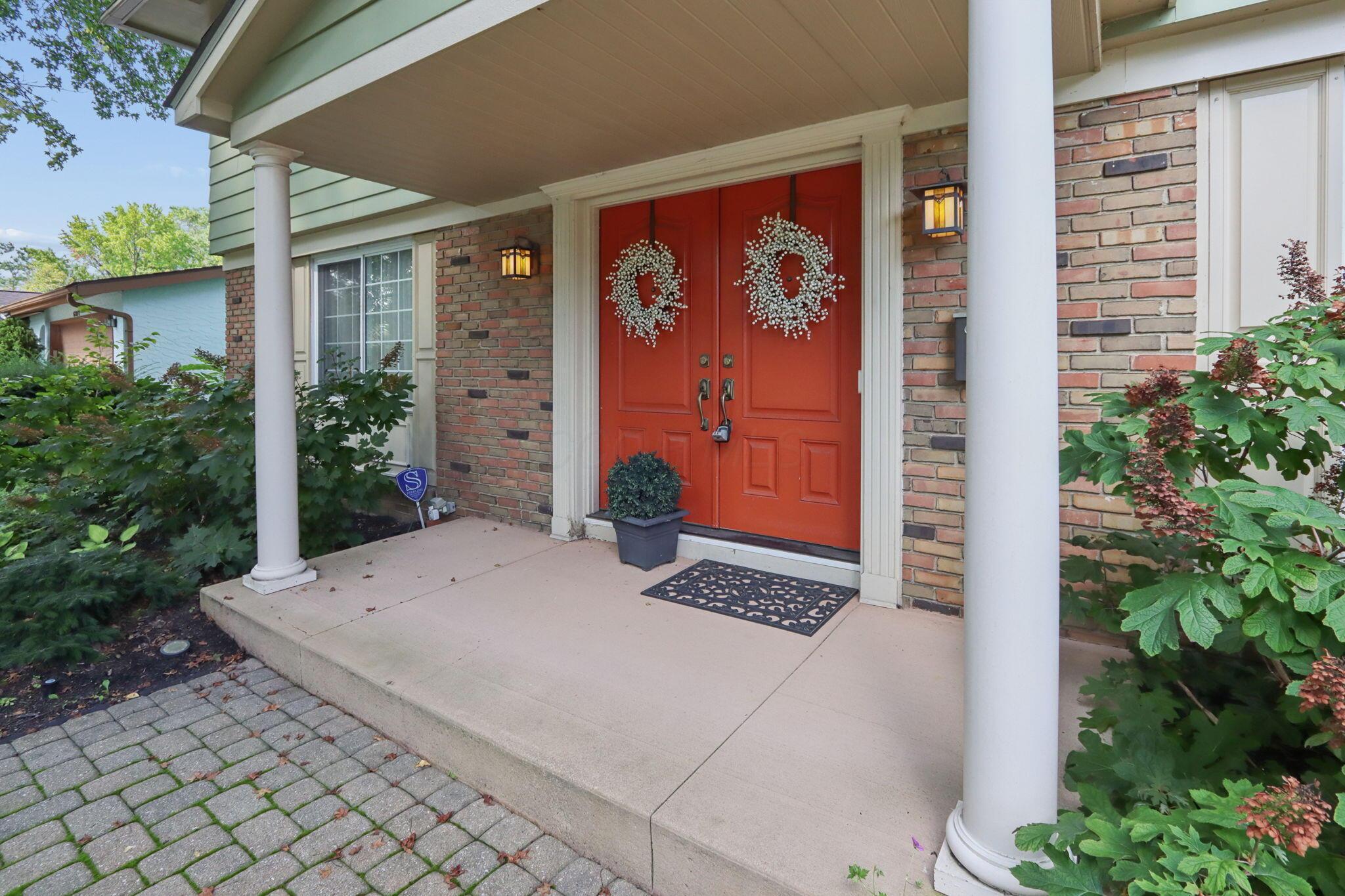 6363 Sharon Woods Boulevard Property Photo 5