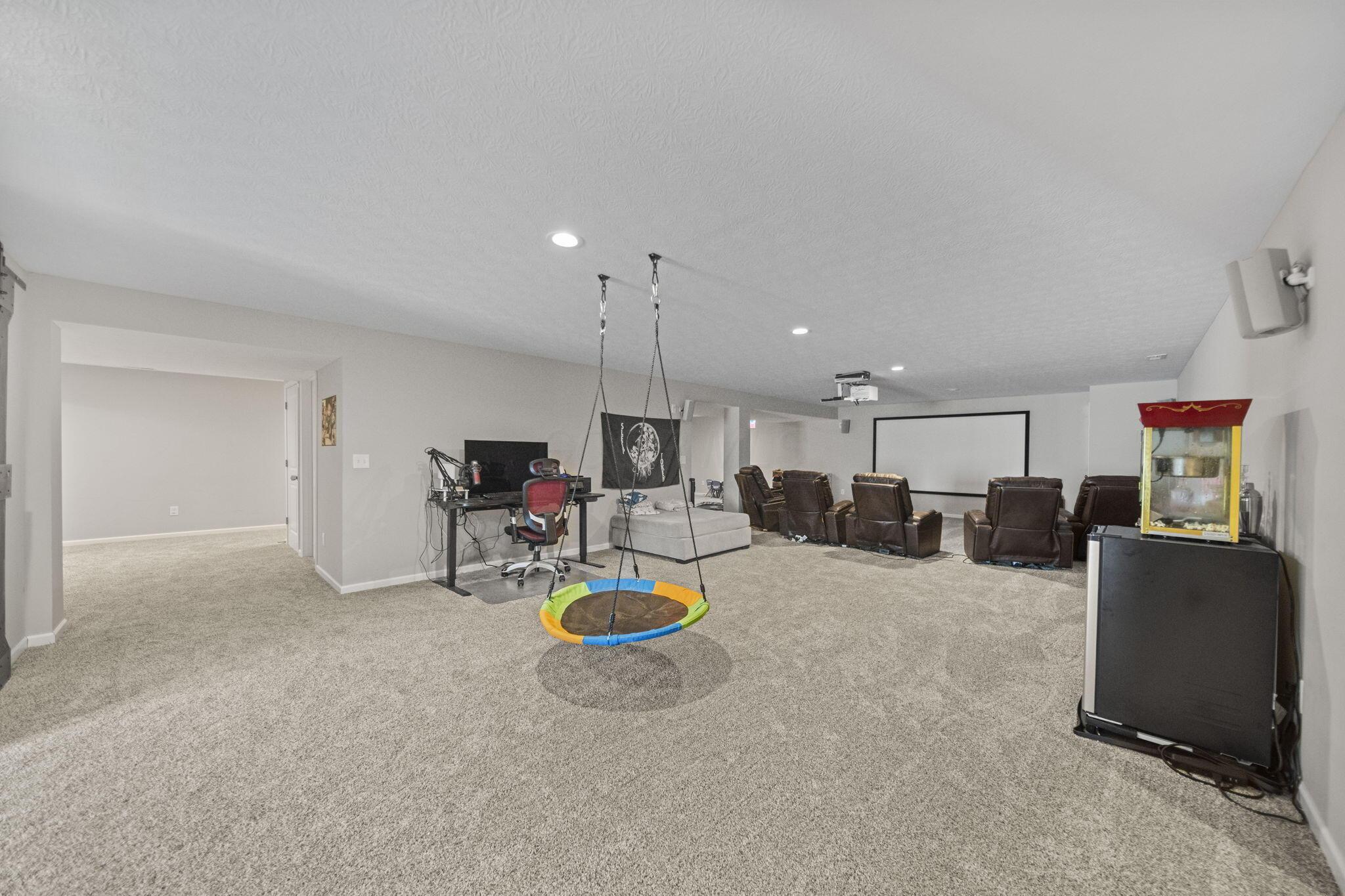 202 Red Oak Pass Property Photo 39