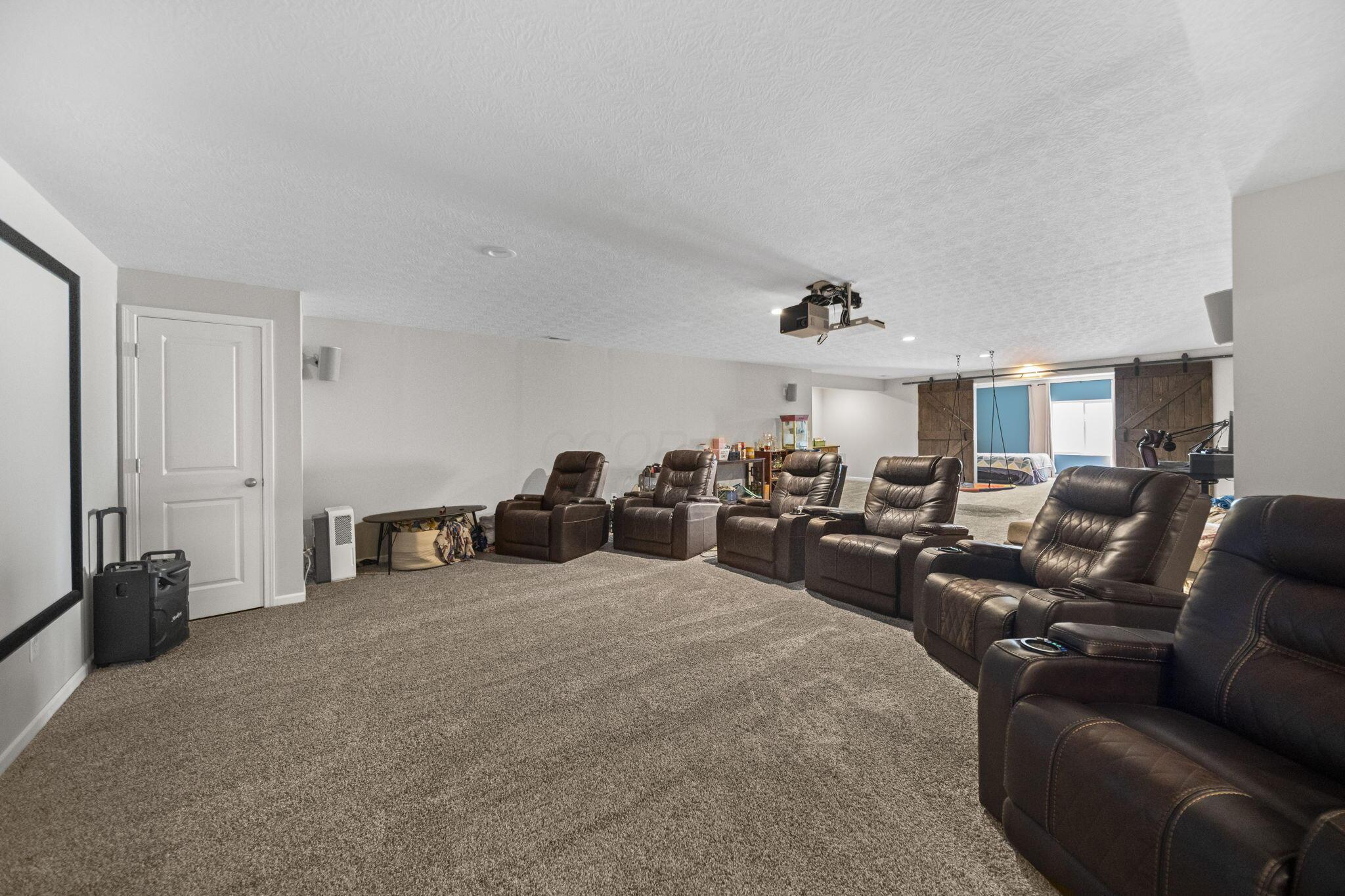202 Red Oak Pass Property Photo 43