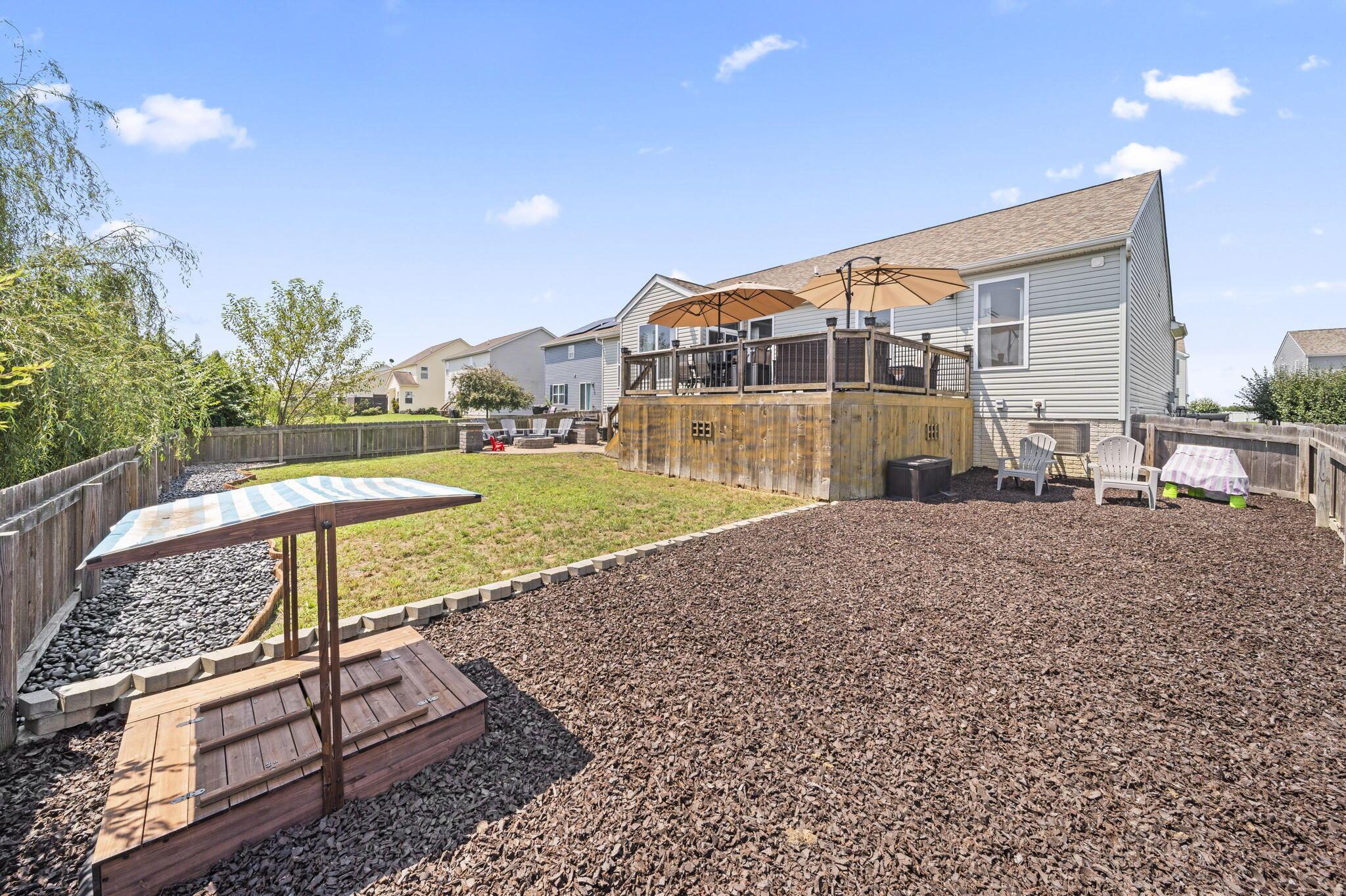 202 Red Oak Pass Property Photo 52
