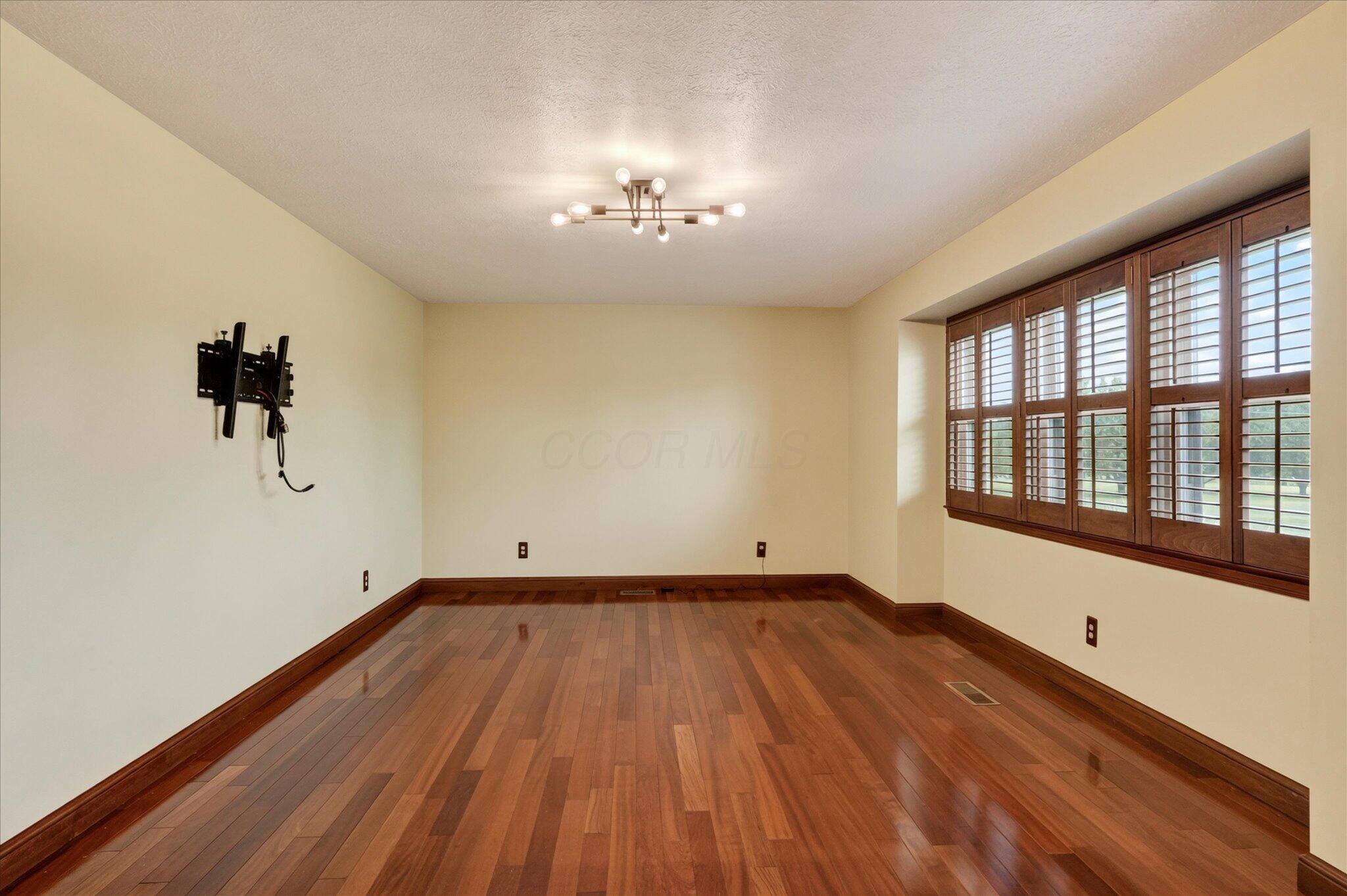 8350 State Route 73 Property Photo 7