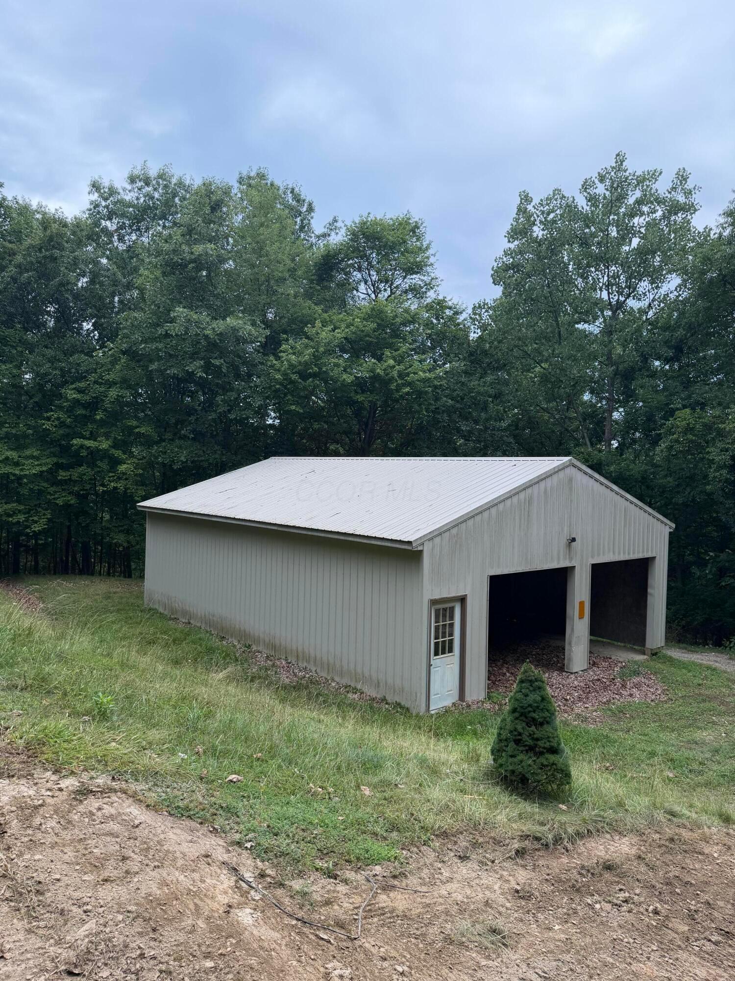 10180 Busenburg Road Property Photo 3