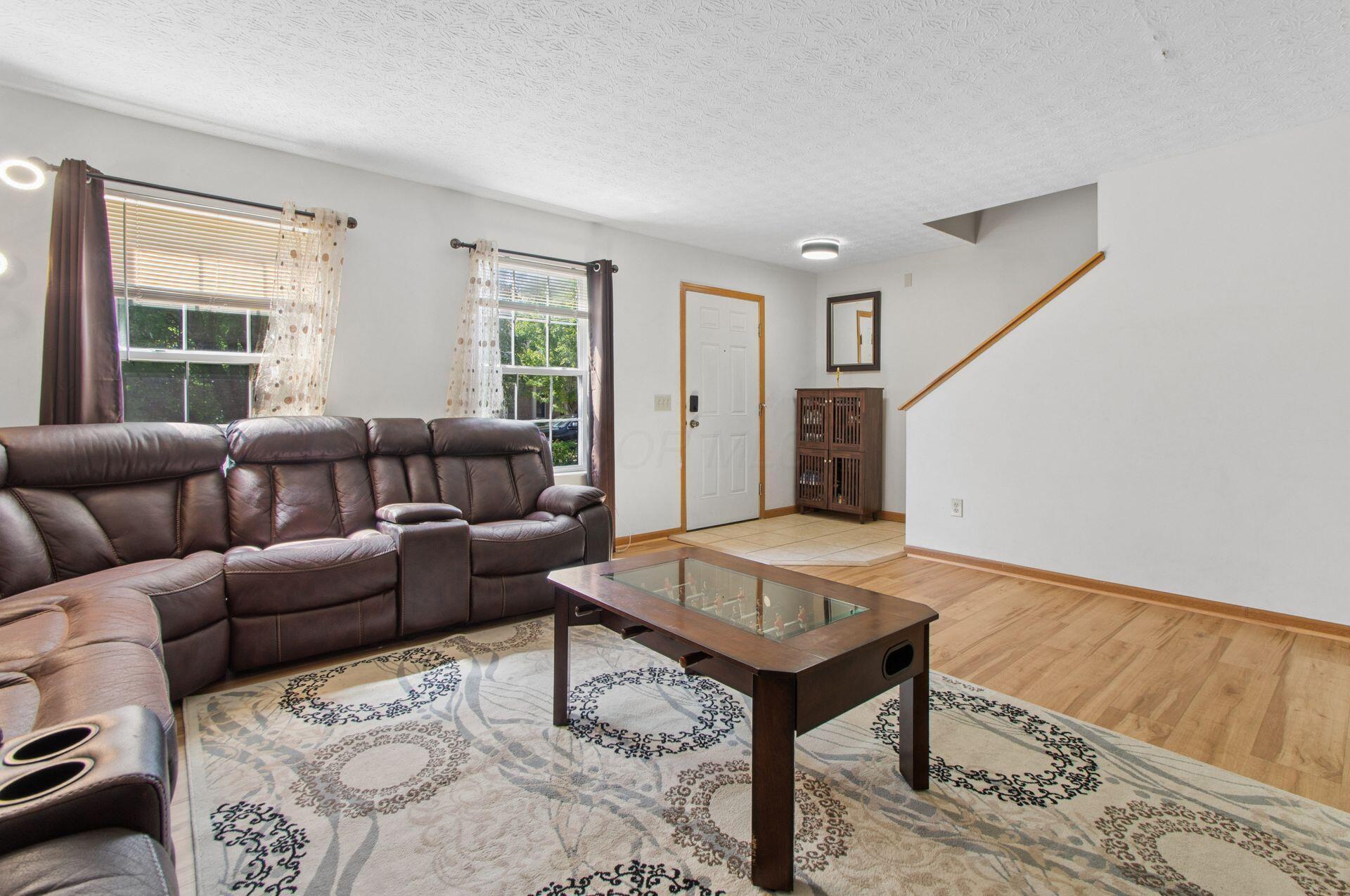 4146 Nafzger Drive Property Photo 6