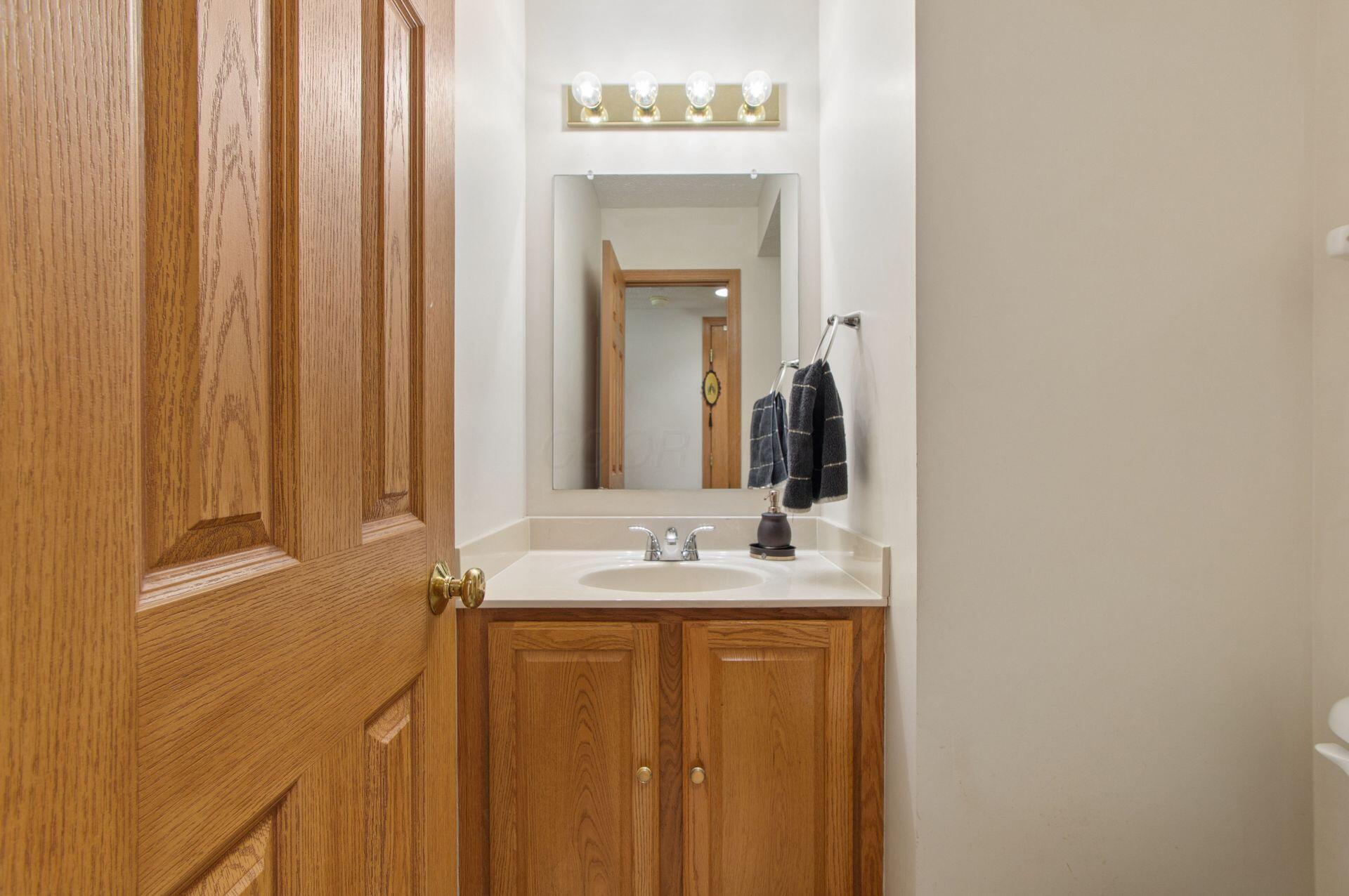 4146 Nafzger Drive Property Photo 9