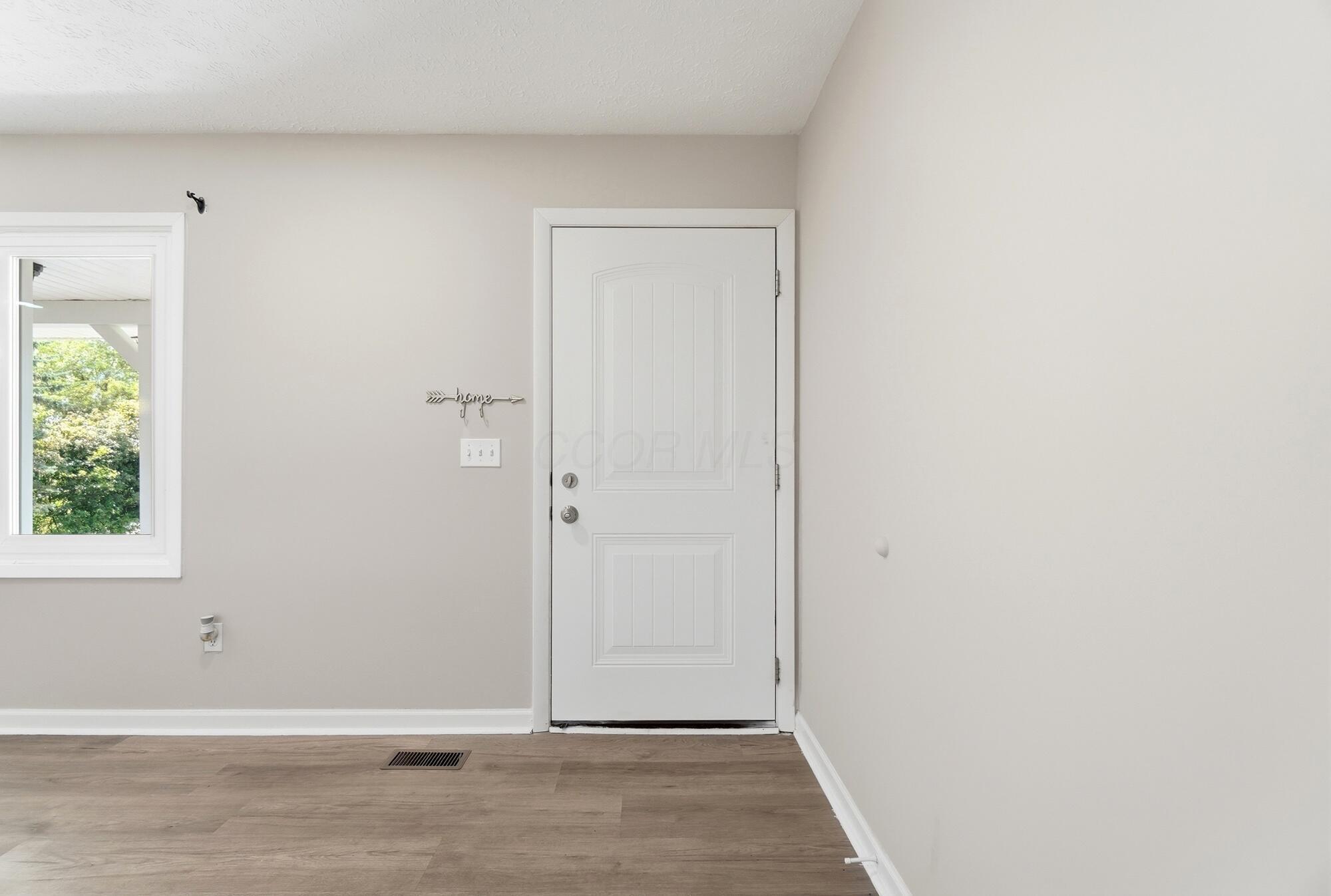 10725 Thrailkill Road Property Photo 7